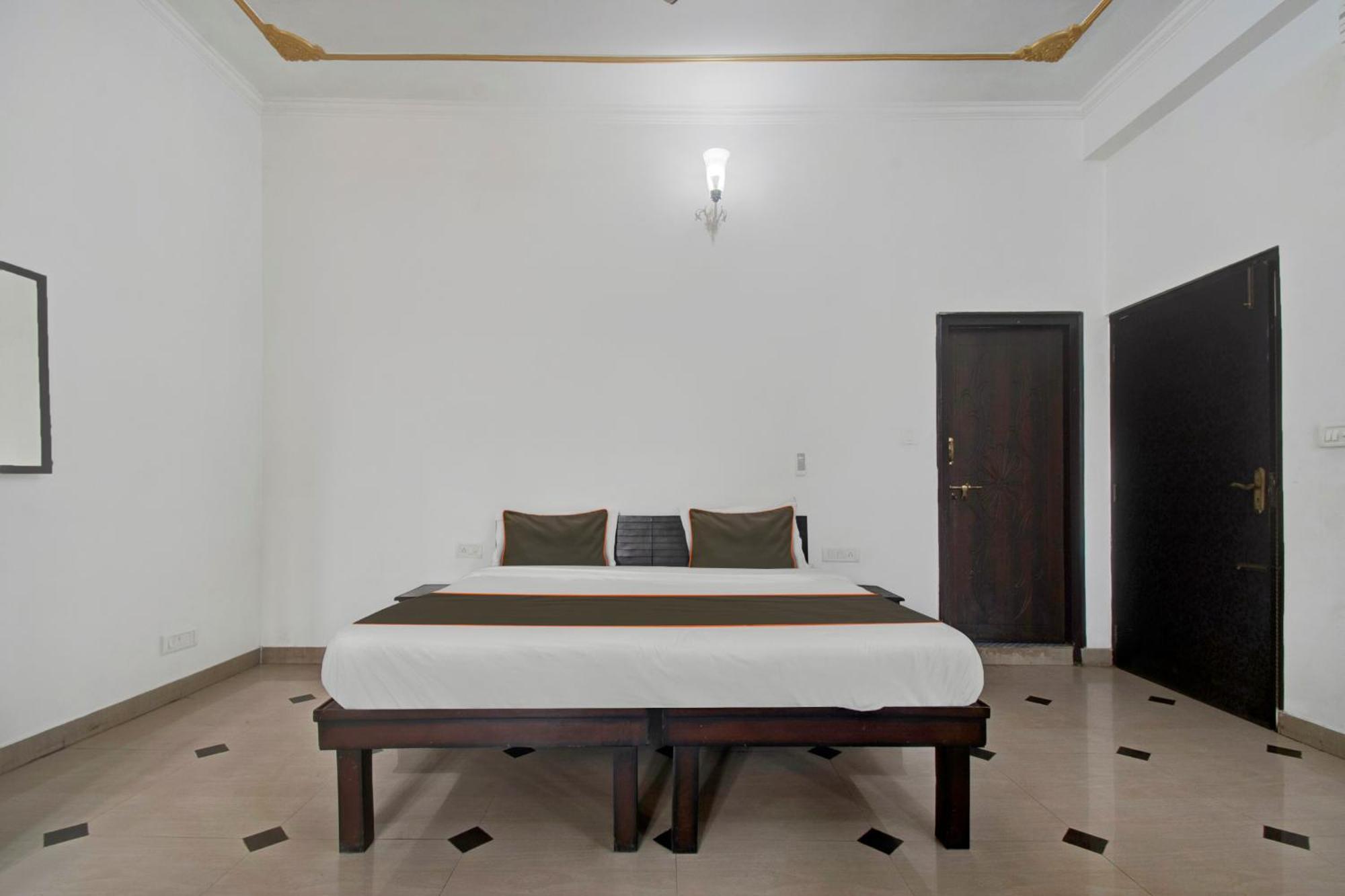 Hotel O Castle Heritage 3*