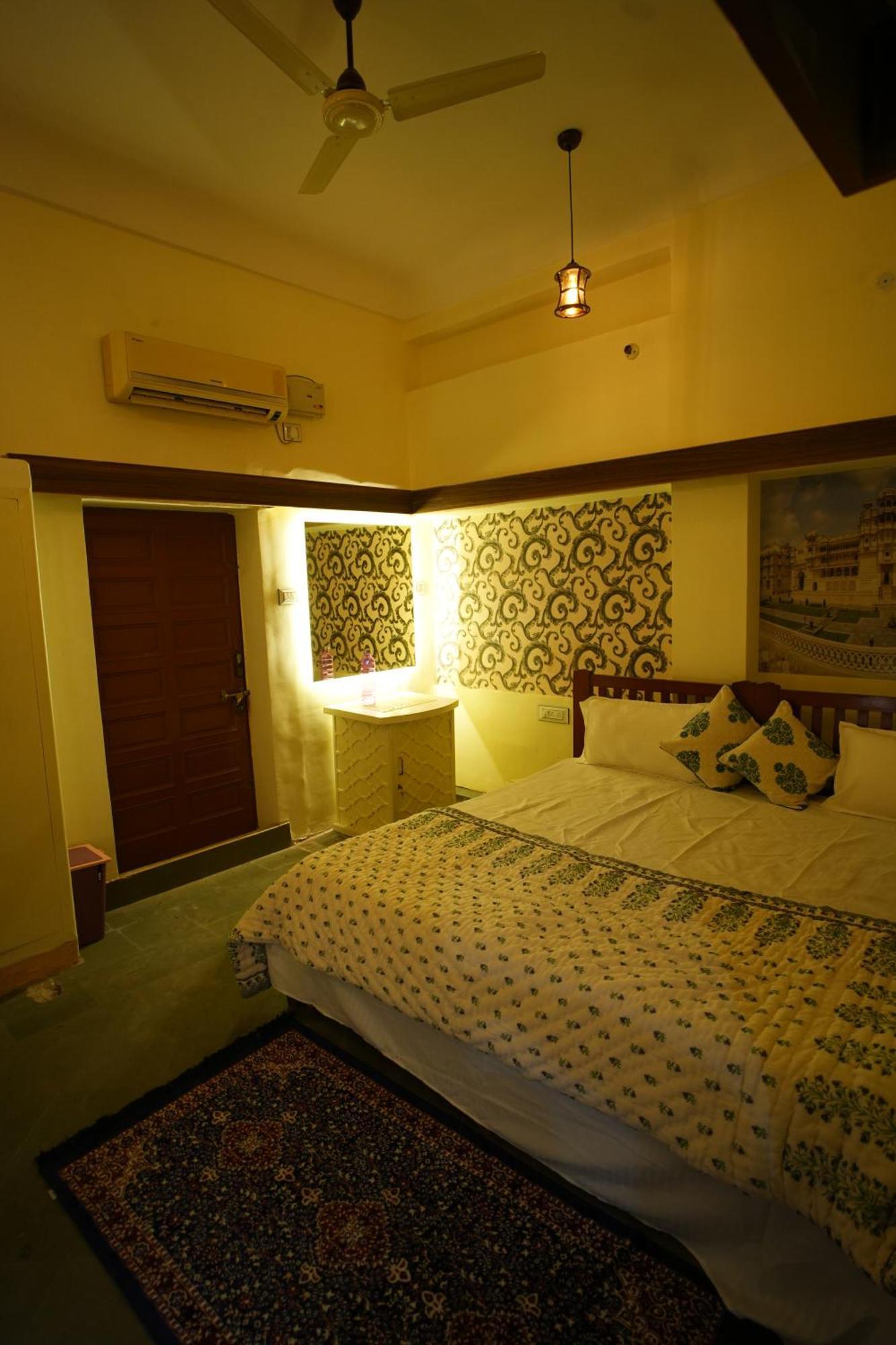 Travellers Village Hostel
