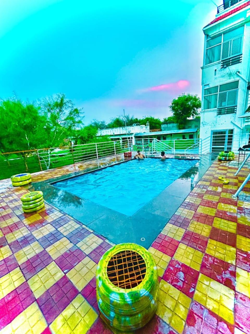 Jhalana Retret ,farm ,pool, Mountain View Jaipur