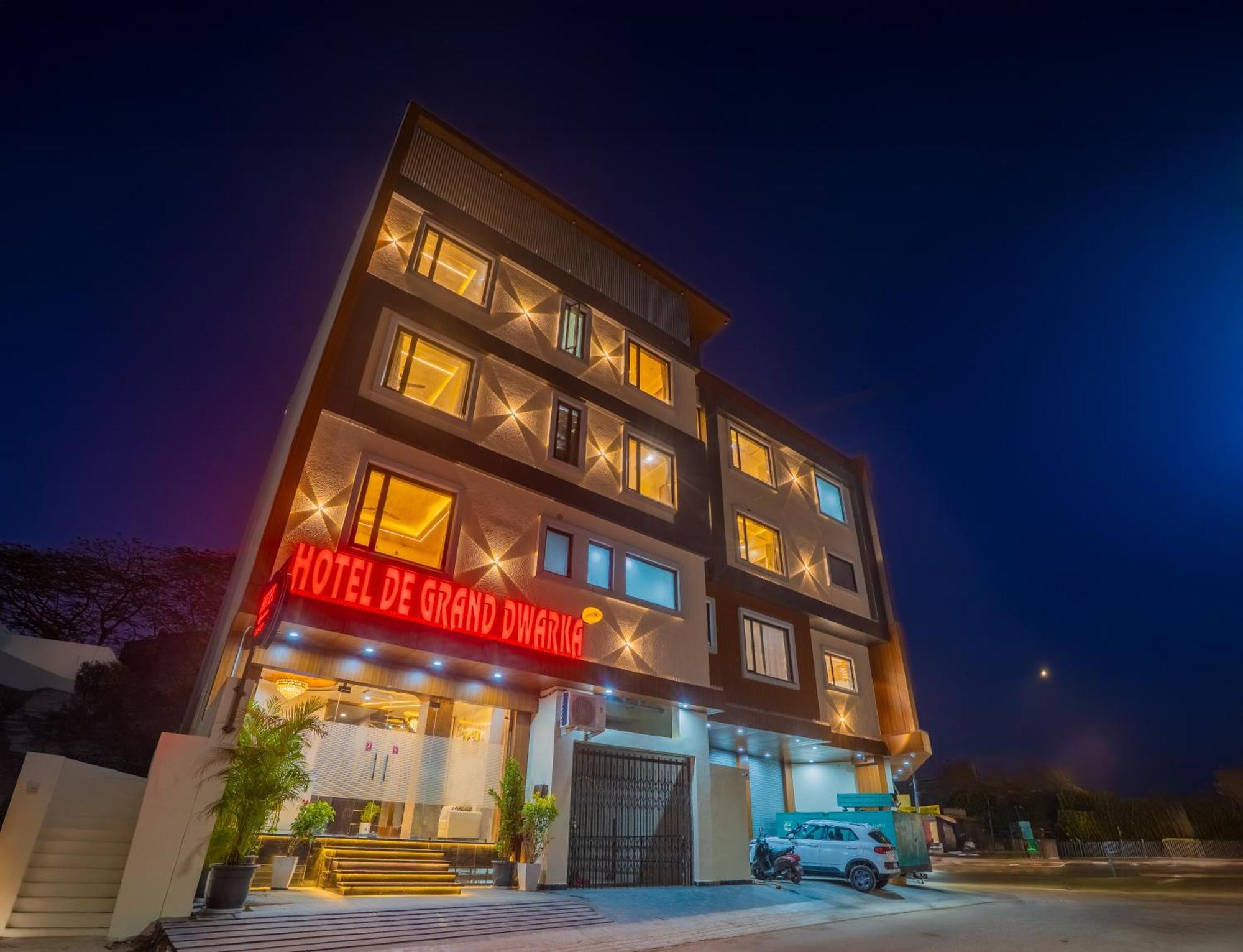 Hotel De Grand Dwarka-Near Jaipur Airport Hotel 3*
