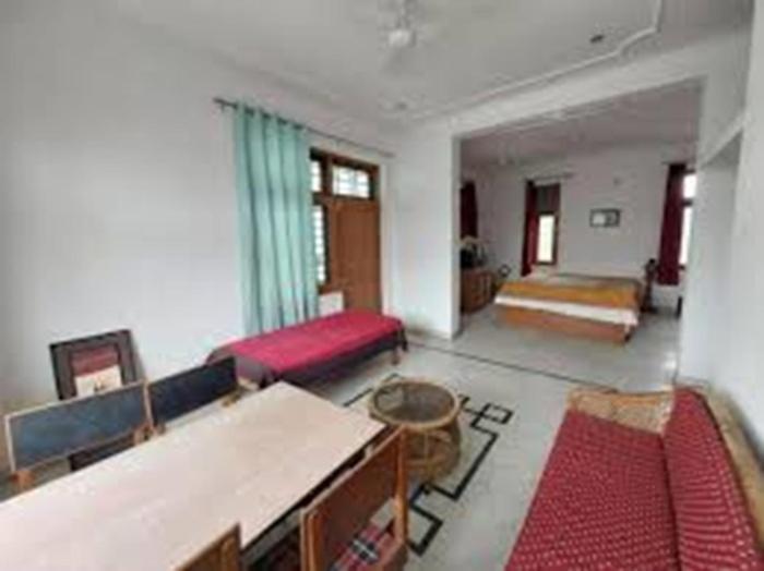 Resort Jhalana Retret ,farm ,pool, Mountain View Jaipur