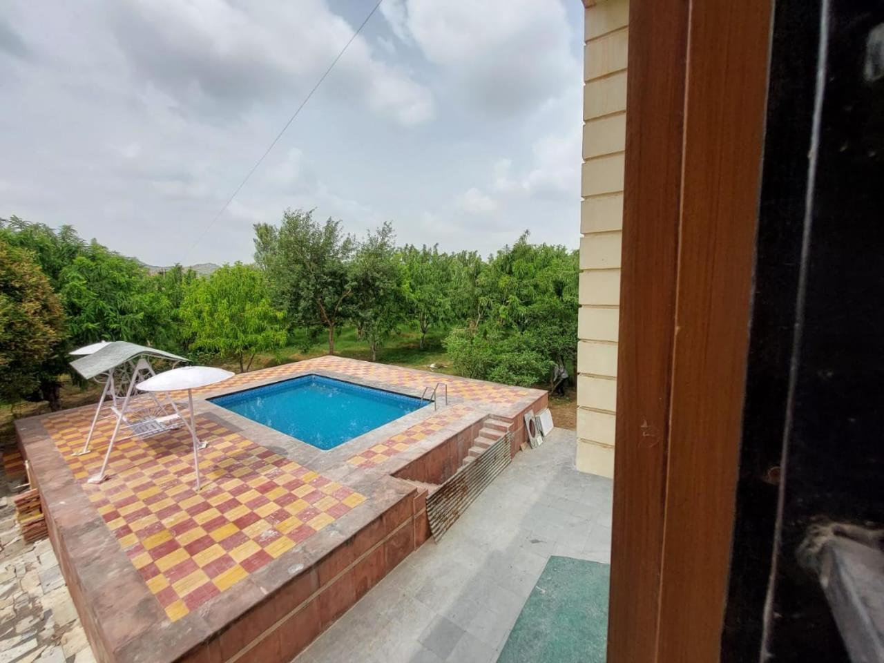 Jhalana Retret ,farm ,pool, Mountain View Jaipur