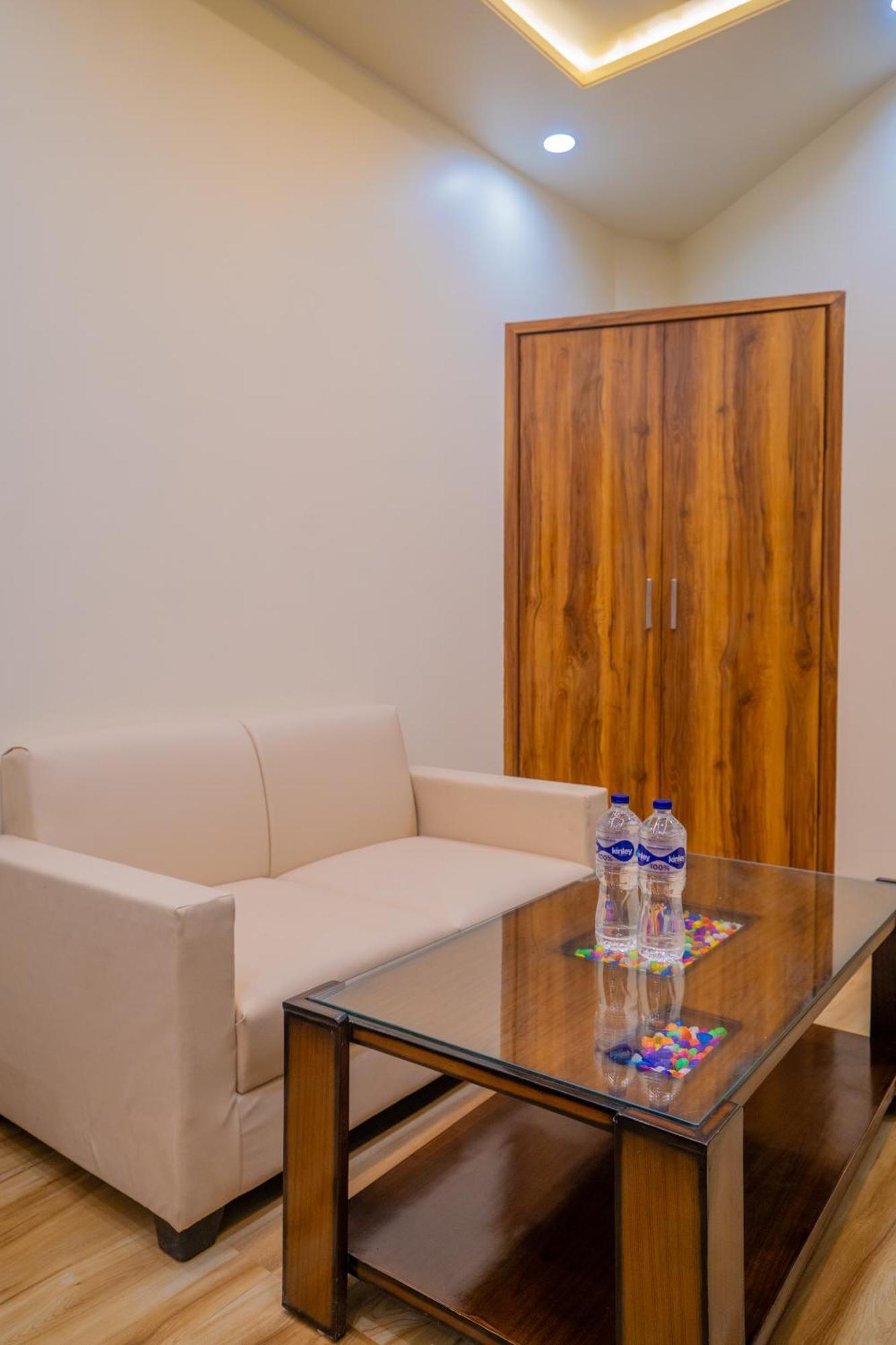 Hotel De Grand Dwarka-Near Jaipur Airport 3* Jaipur
