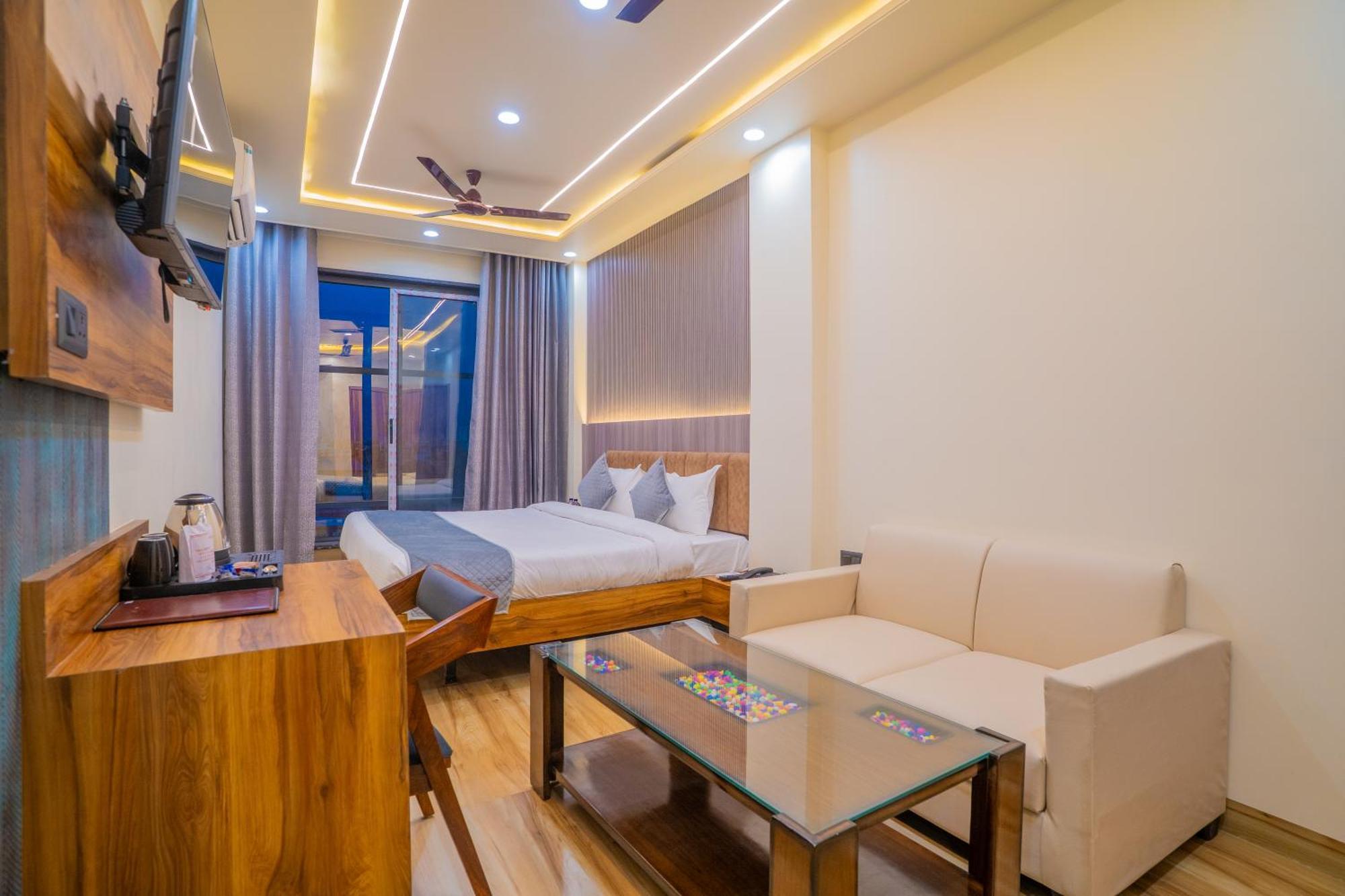 Hotel De Grand Dwarka-Near Jaipur Airport Hotel Jaipur
