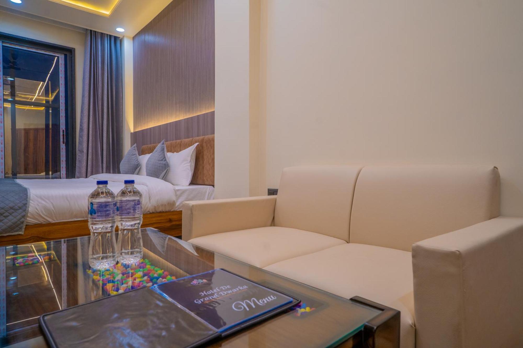 Hotel Hotel De Grand Dwarka-Near Jaipur Airport 3*