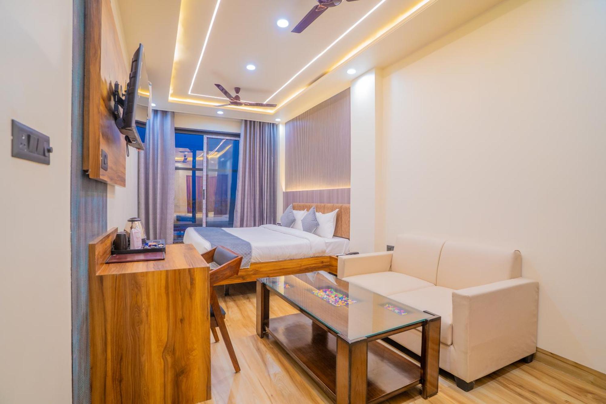 Hotel Hotel De Grand Dwarka-Near Jaipur Airport Jaipur