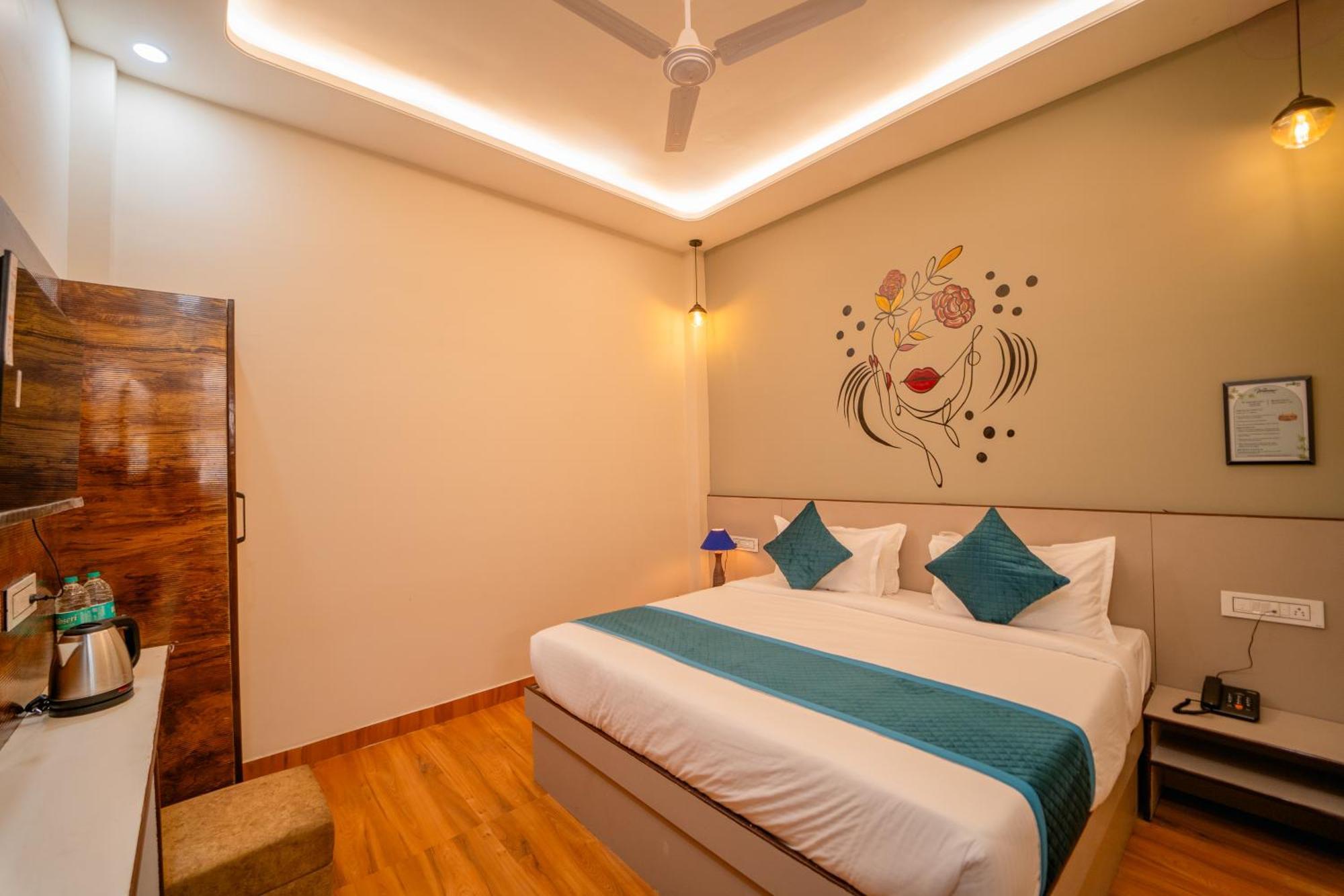 Palm Mansarovar Hotel Jaipur
