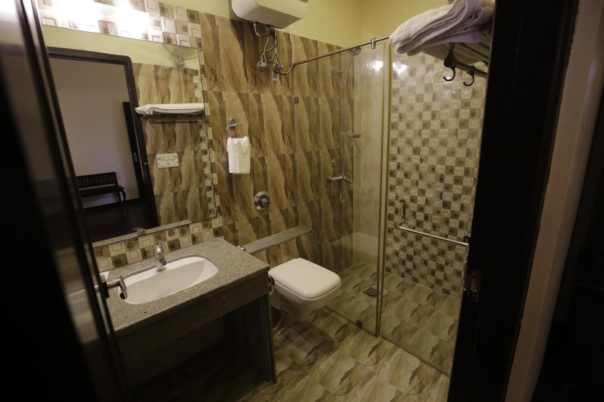 Royal Wings 3* Jaipur