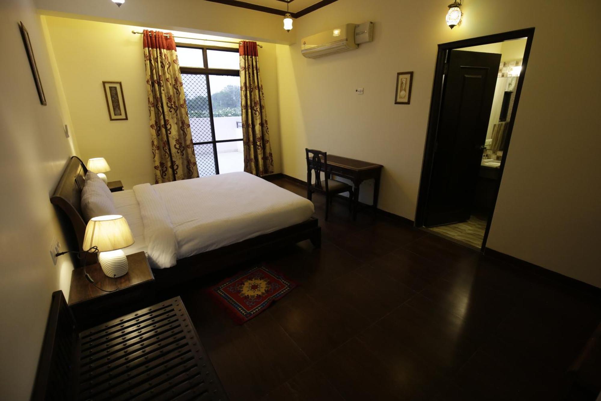 Hotel Royal Wings