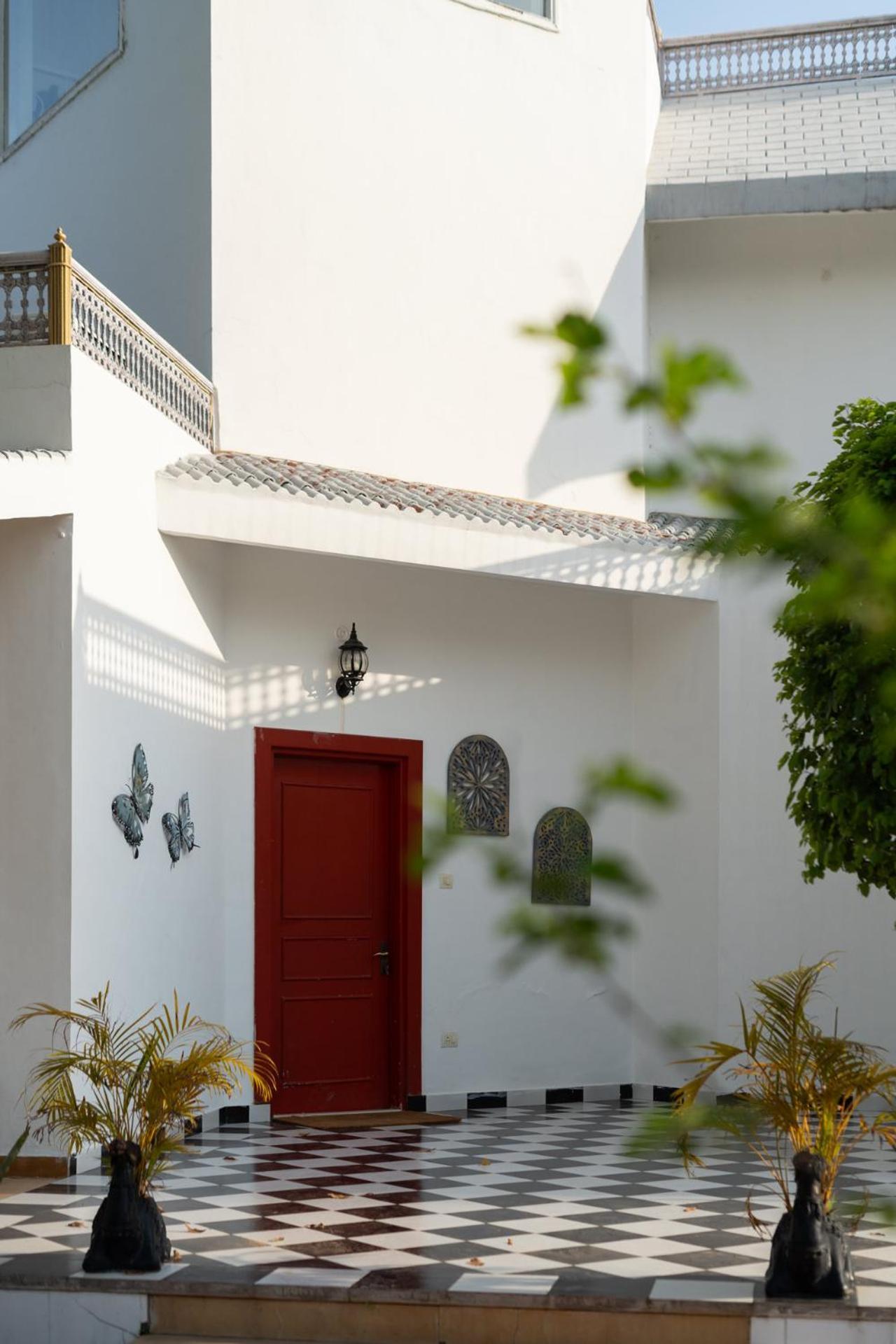 Stayvista's Nature - Escape With Terrace-balconies With View, Lawn & Gazebo *