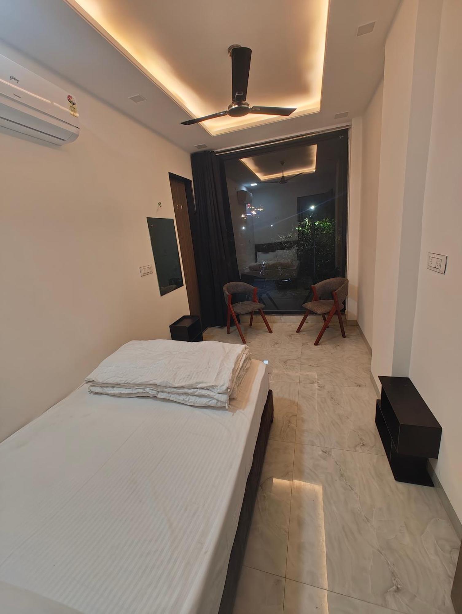 Cozy By Nishansh Aparthotel *