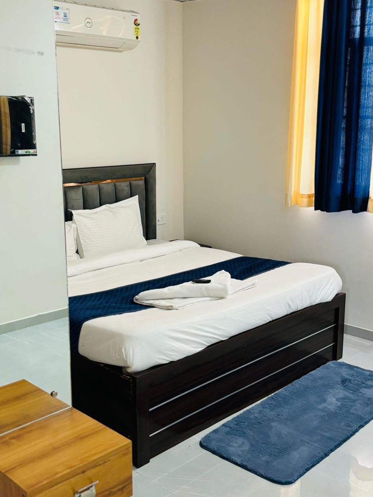The Rainbow Retreat By Divine Hospitality Hotel 3*