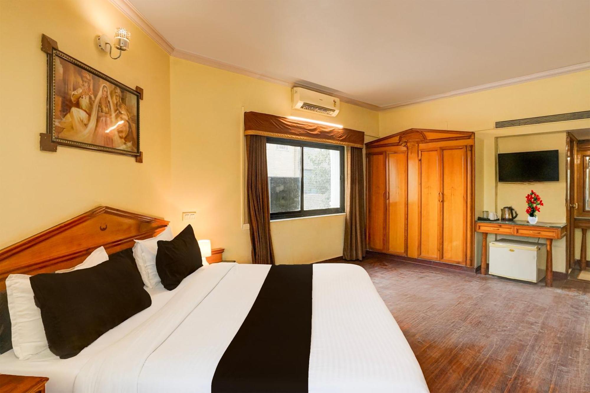 Hotel Super Townhouse Subhash Nagar Formerly Royal Palazzo Jaipur