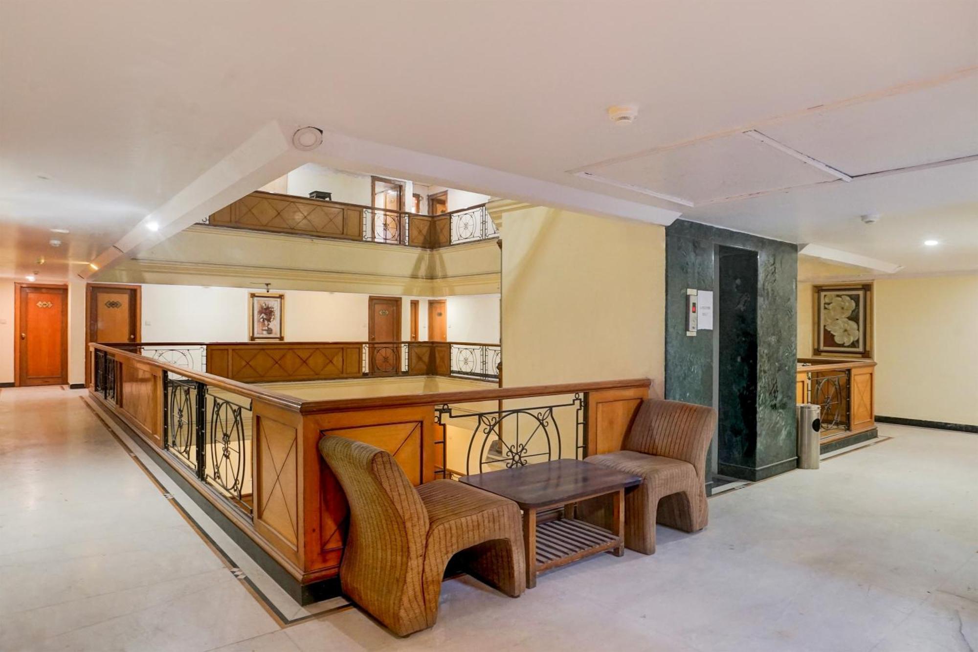 Super Townhouse Subhash Nagar Formerly Royal Palazzo Jaipur