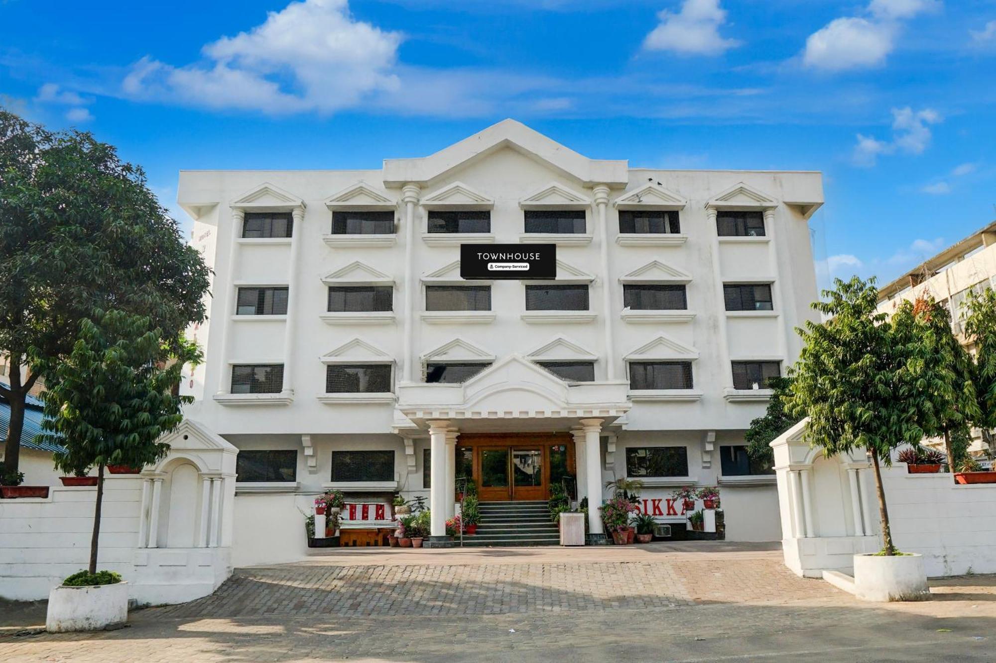 Super Townhouse Subhash Nagar Formerly Royal Palazzo Jaipur