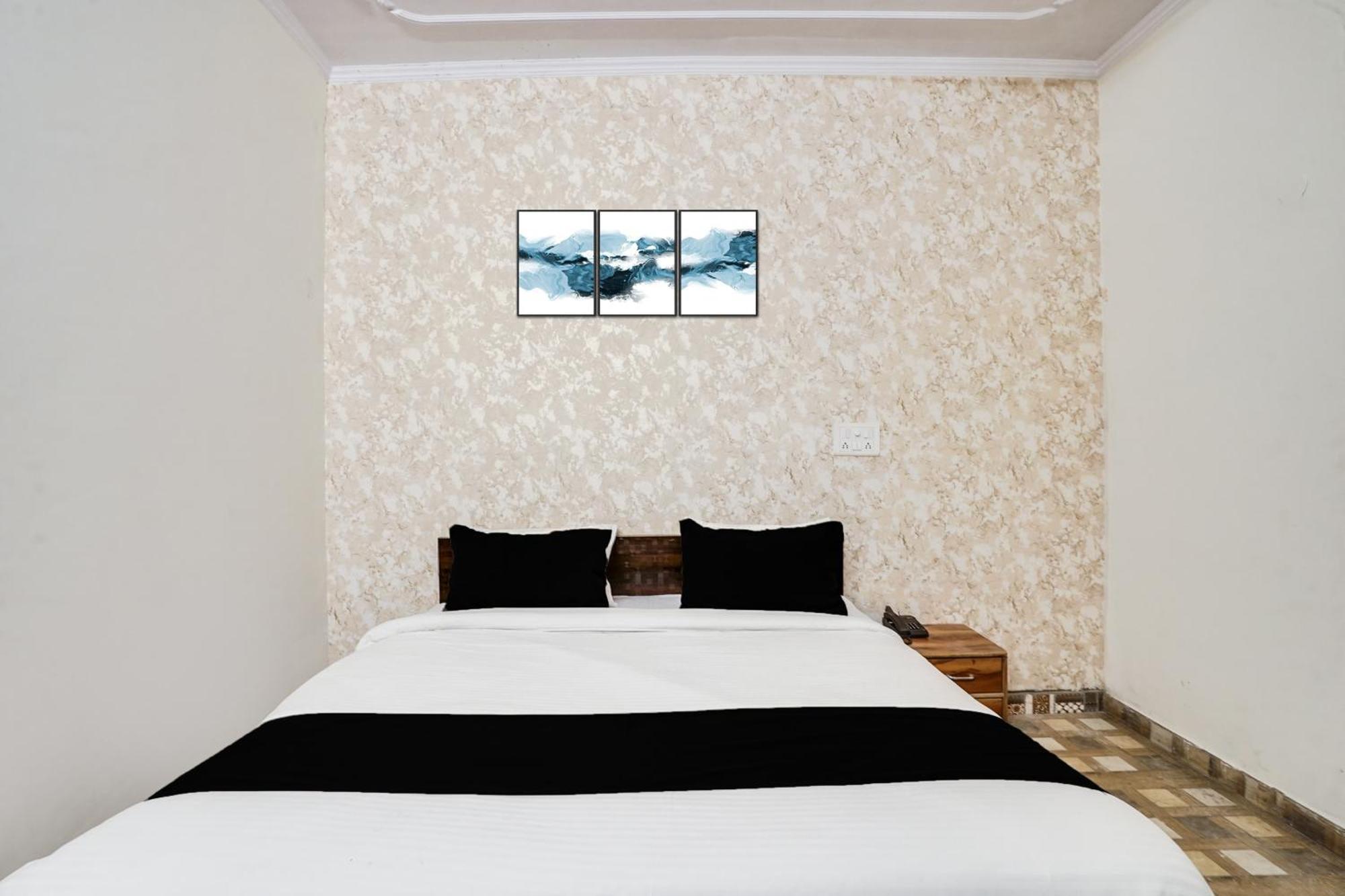 Super O Radhaswami Nagar Hotel 3*