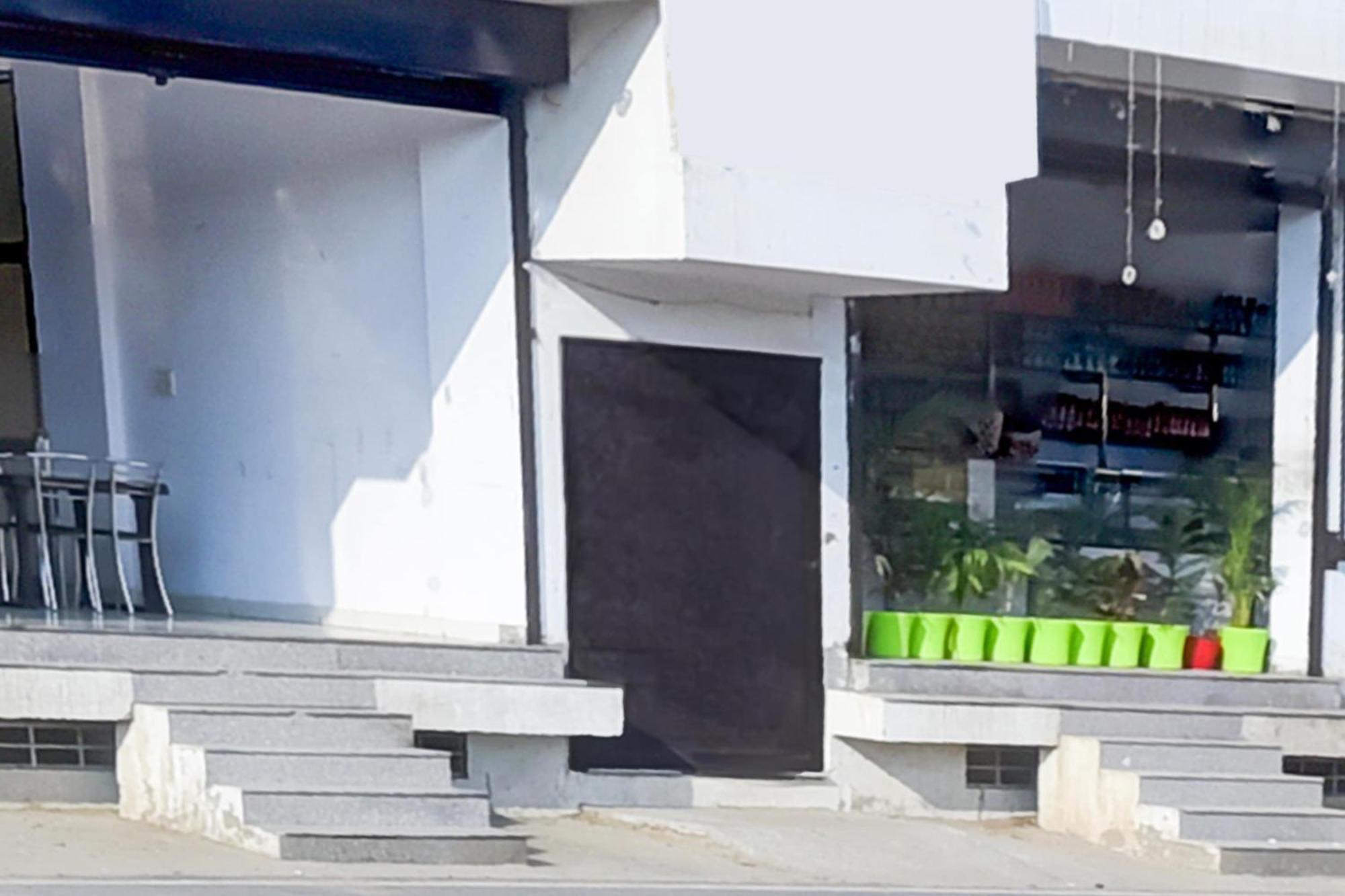 Hotel O Bikanerwala