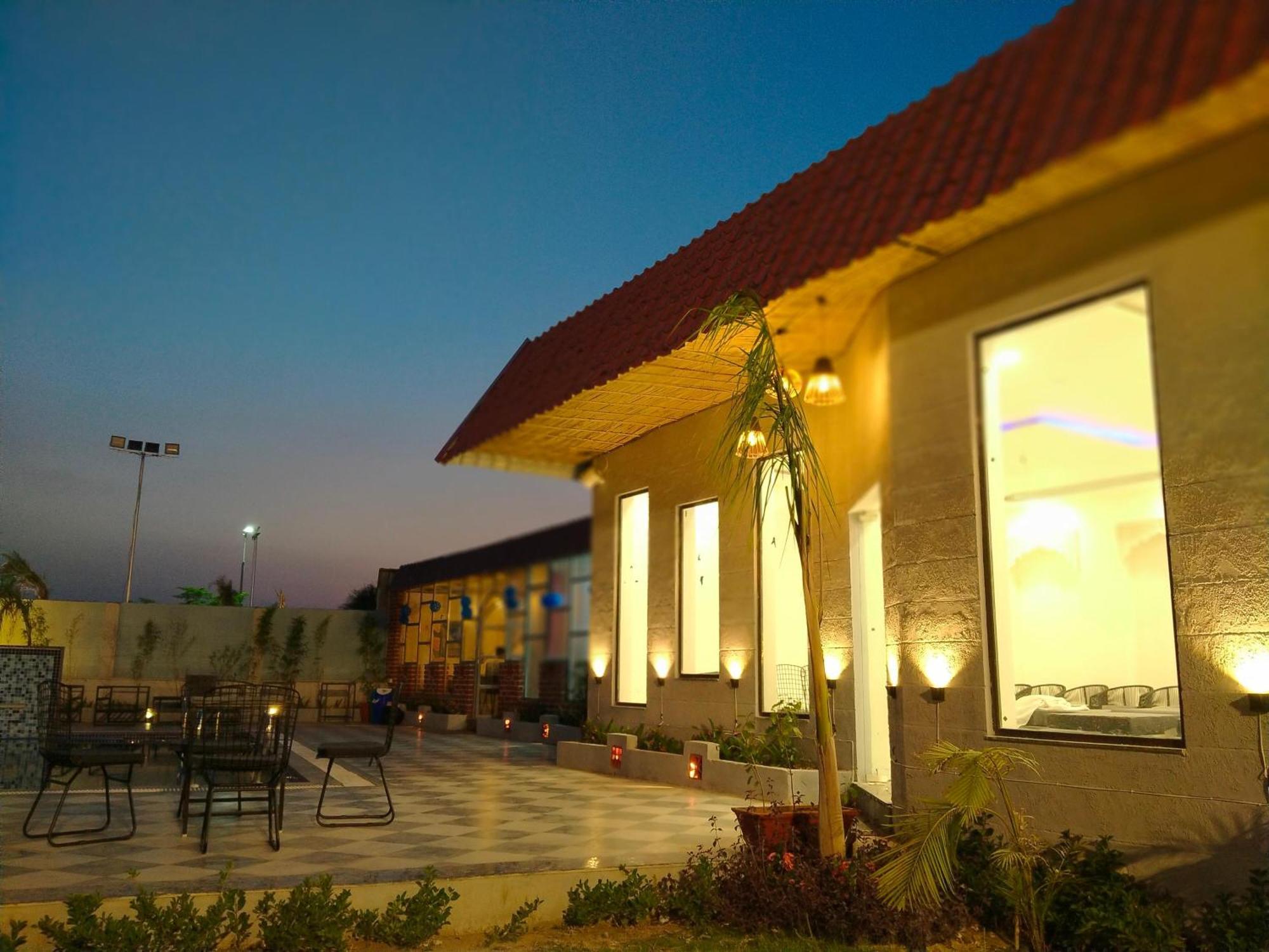 Hotel Sparkle Jaipur