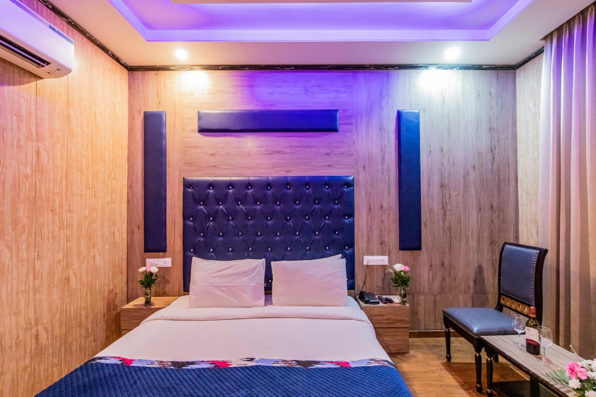 Foxoso Fiori Hotel