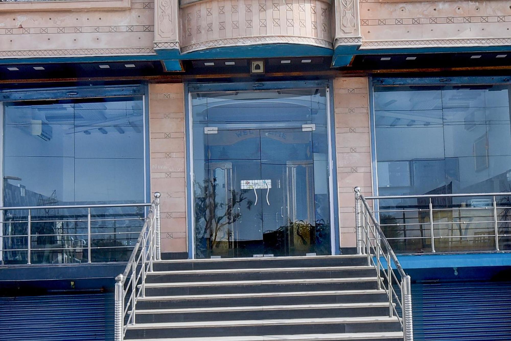 O Srl Hotel 3*