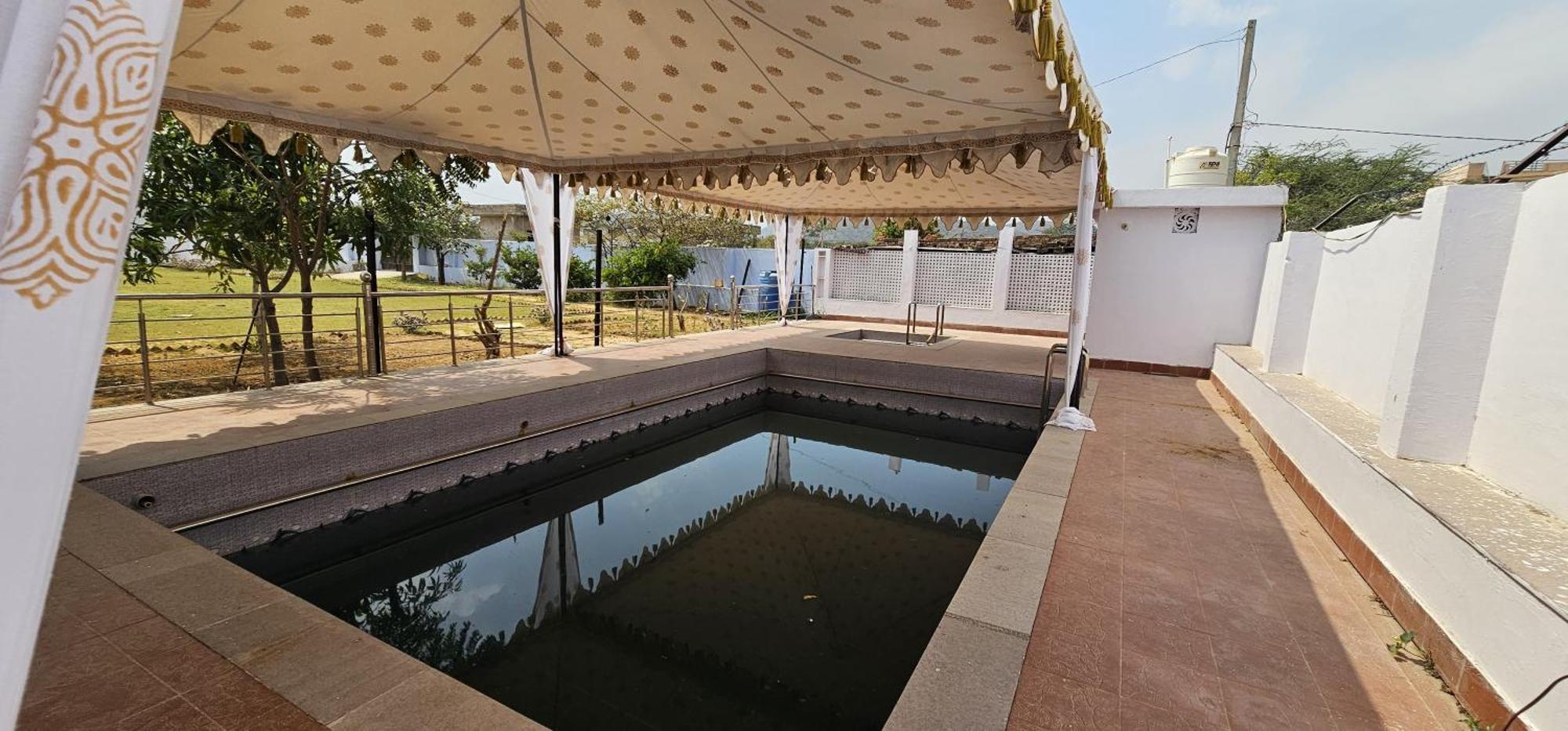 Radiant Star Farm * Jaipur