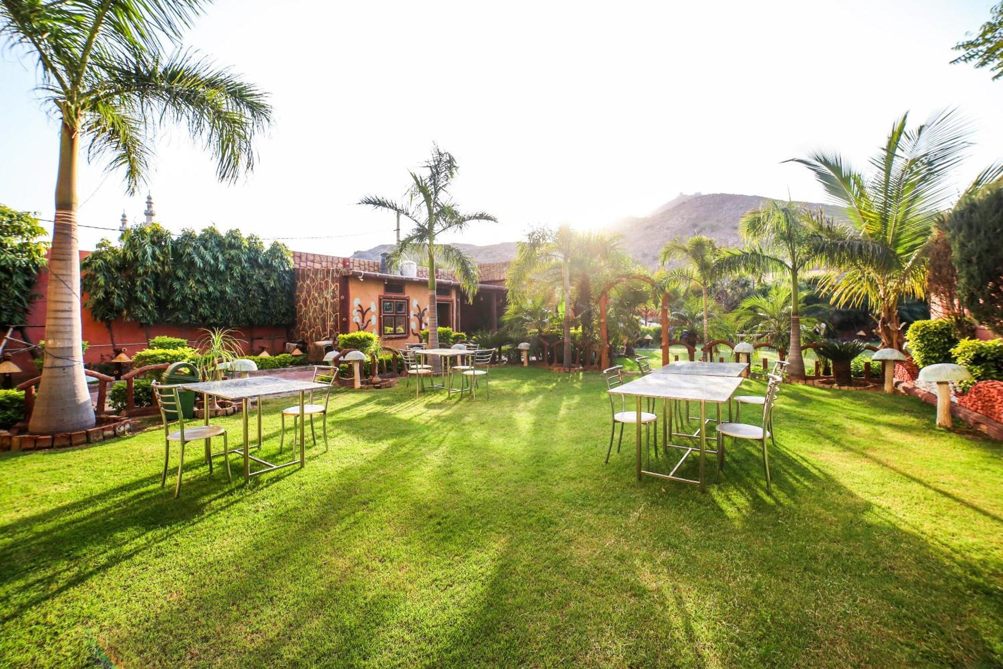 Hotel O The Park 4*