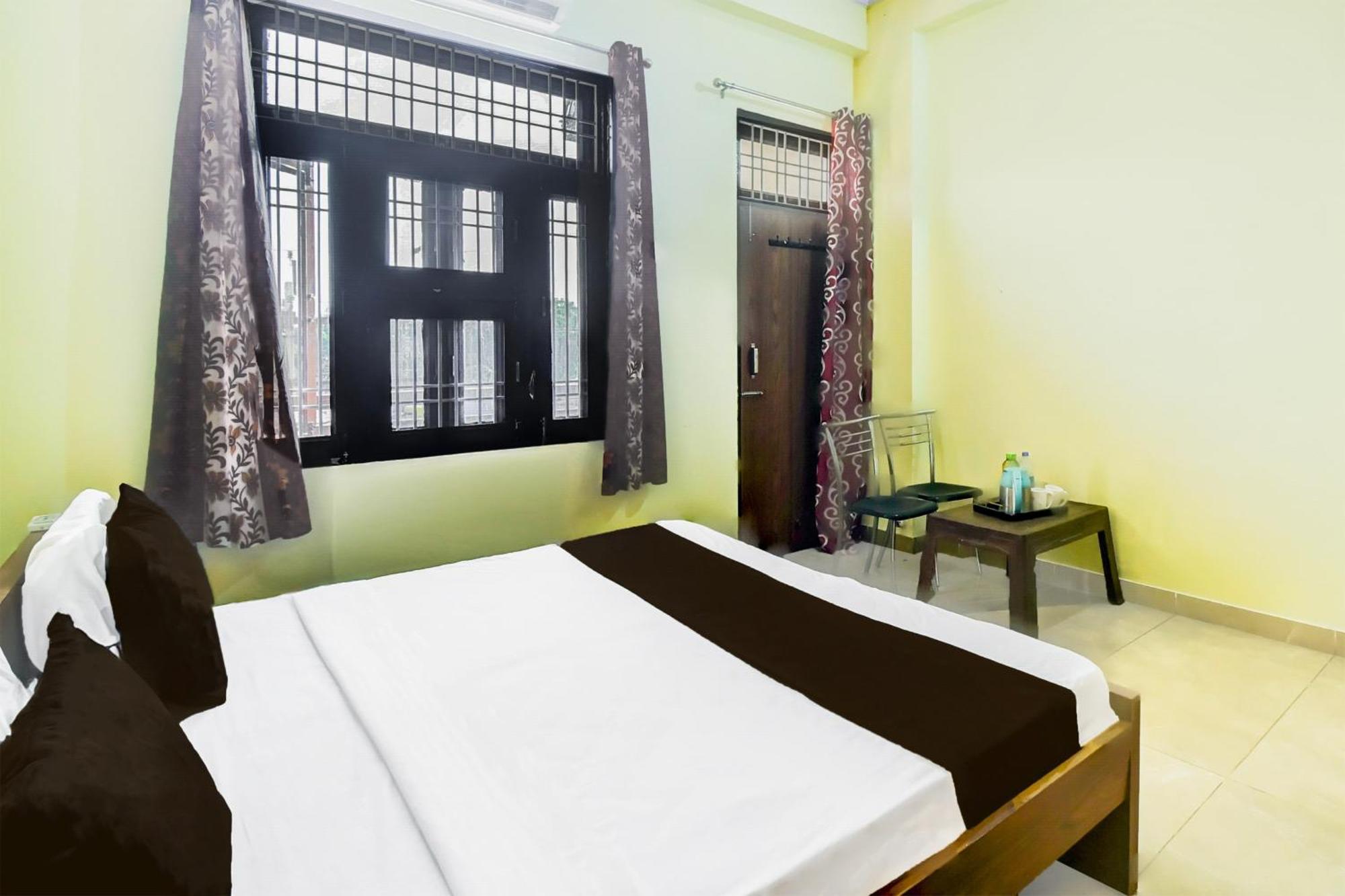 Hotel O Bikanerwala