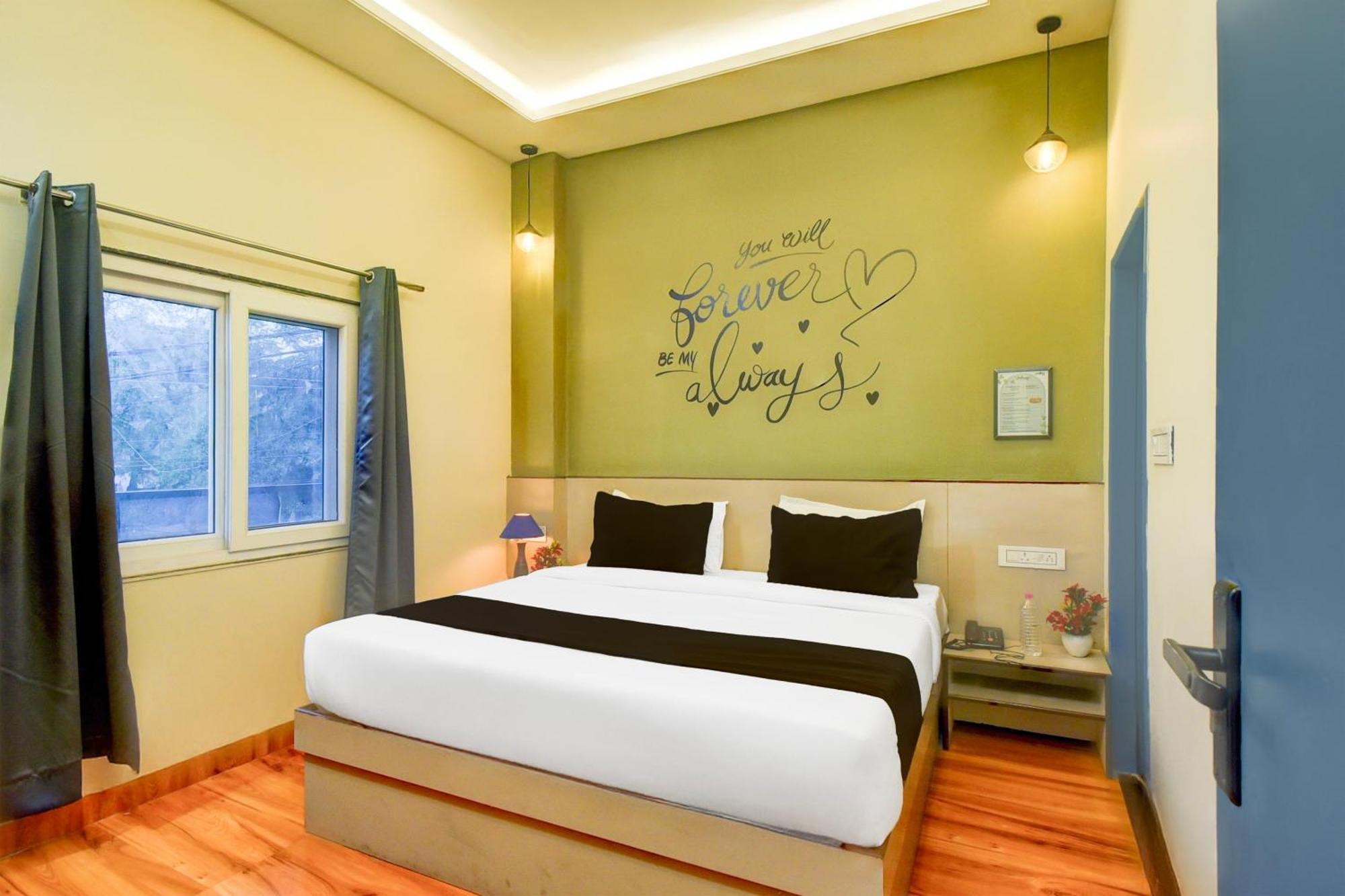 O Palm Hotel 3*