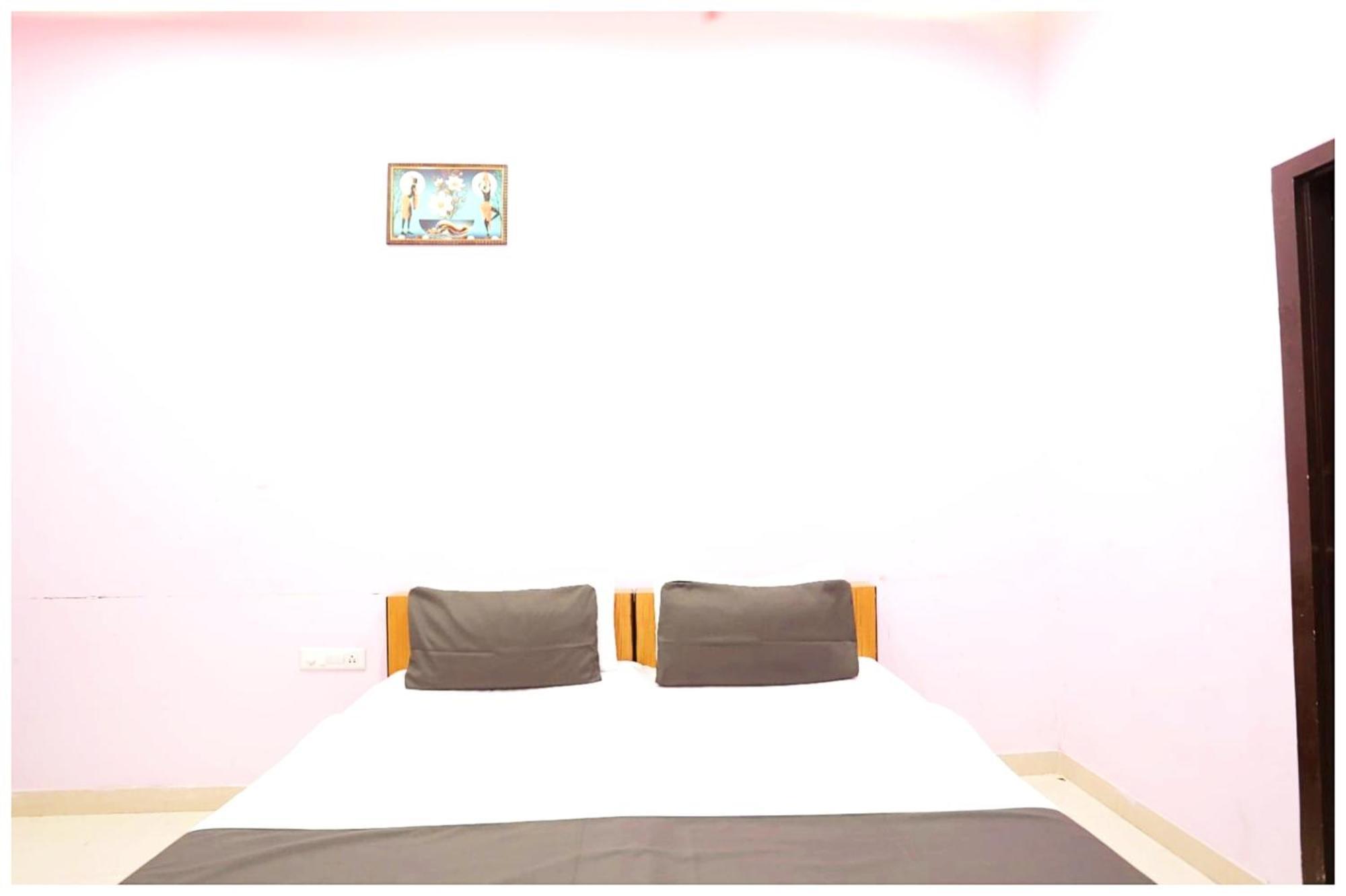 Superior Dev Near Park Hotel Jaipur