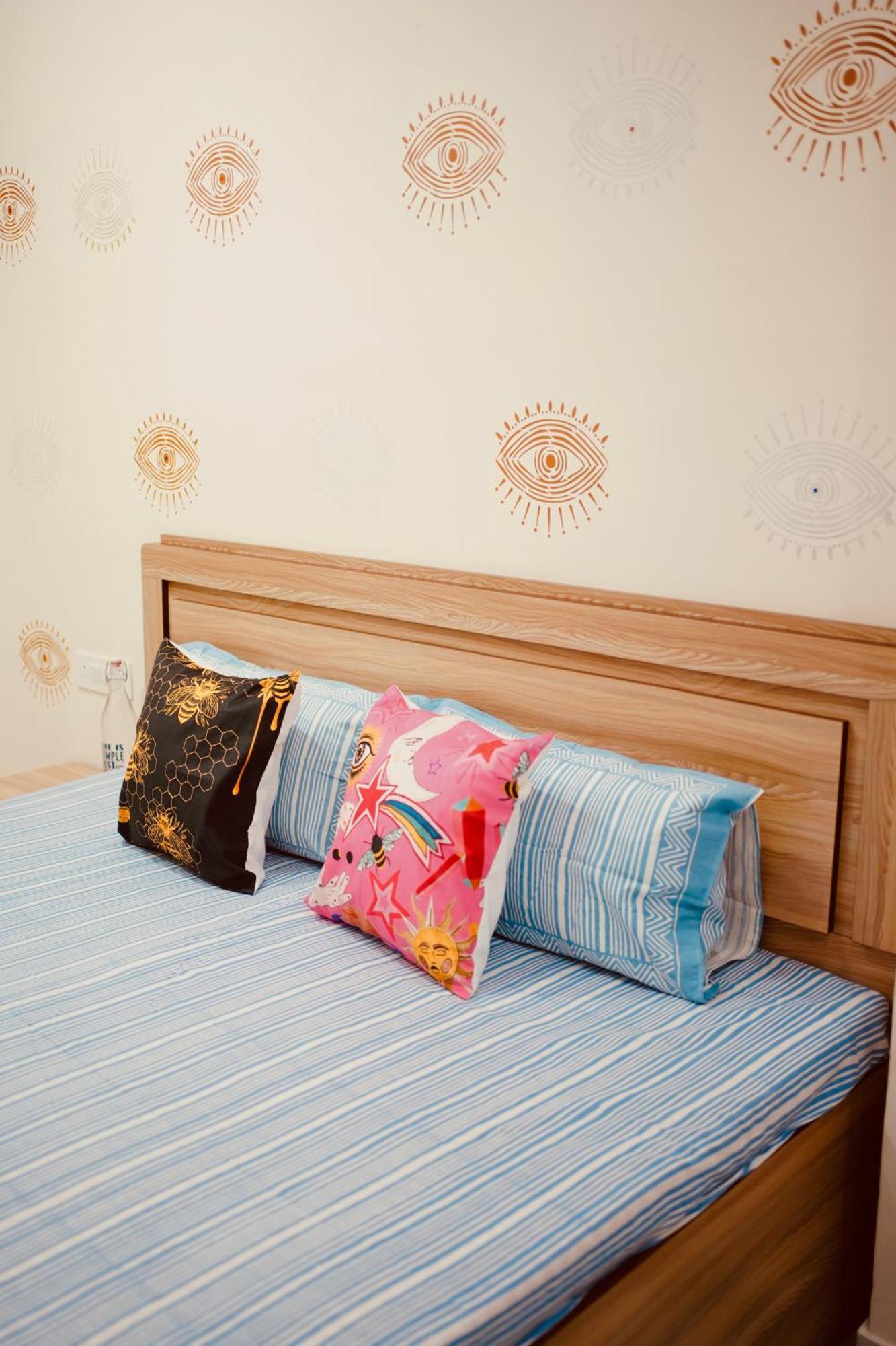 Guest house Bumble Bee *
