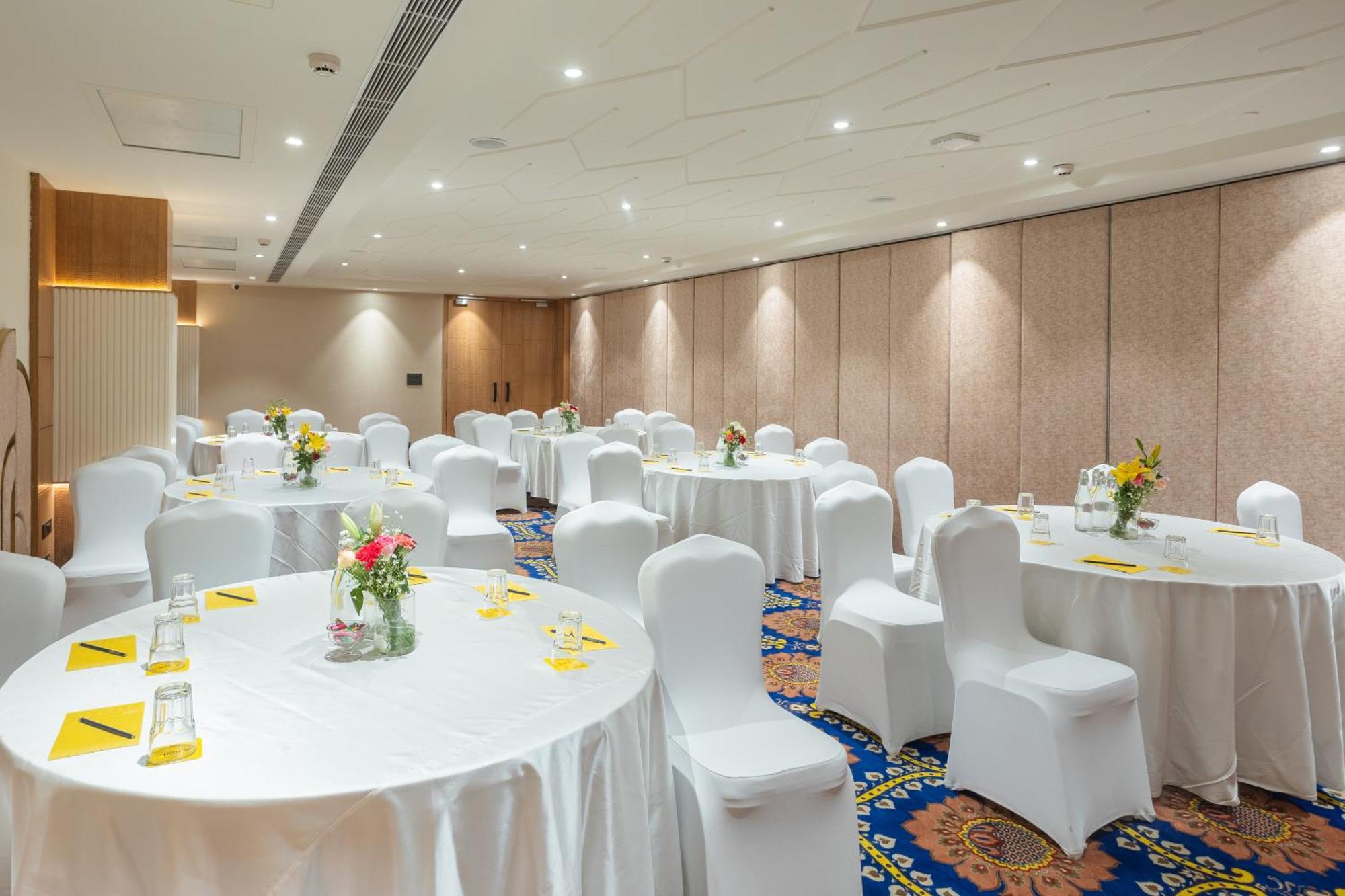 Golden Tulip Hotel 5*