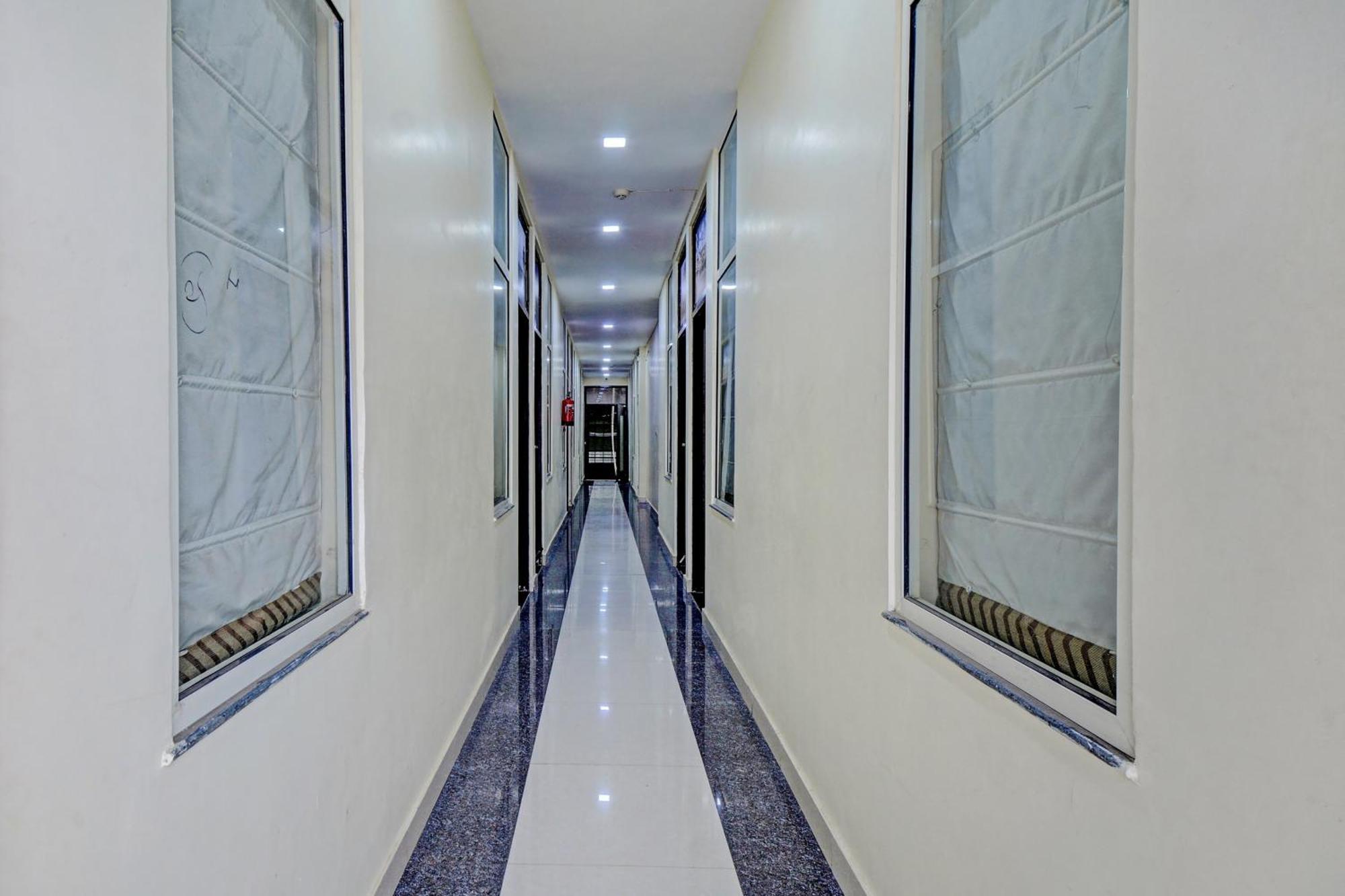 Collection O My Retreat Hotel Jaipur