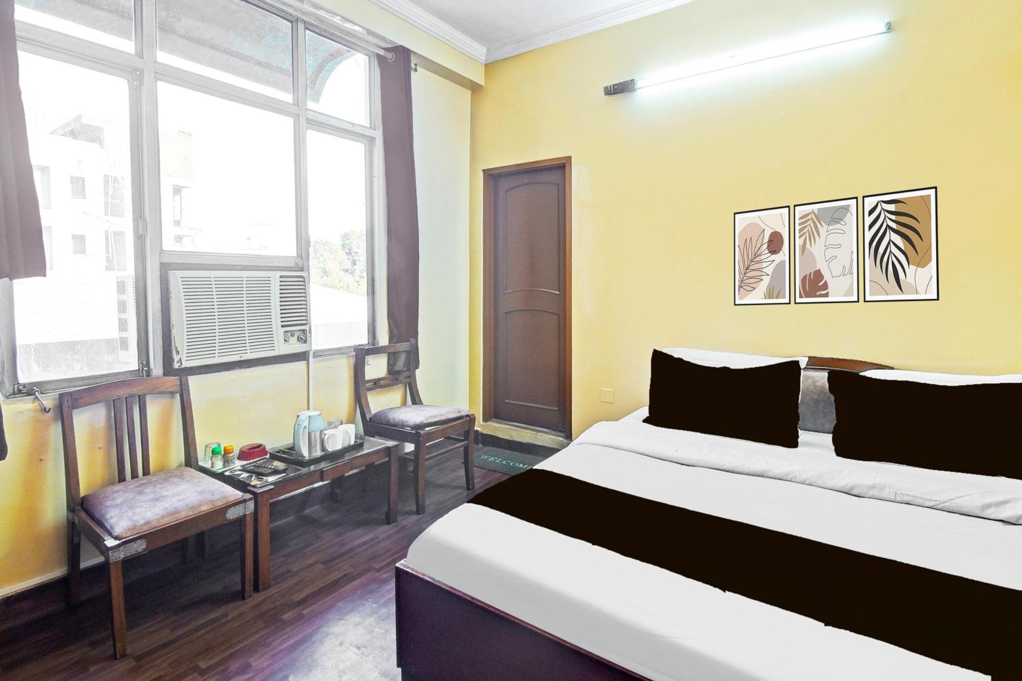 Hotel Super Collection O Hathroi Market Near Dhuleshwar Garden Formerly Rishi Jaipur