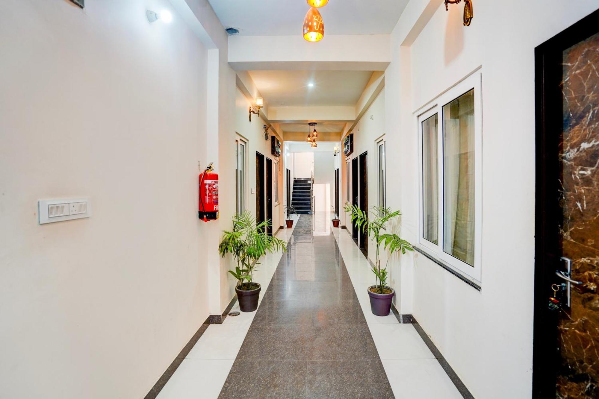 Super Townhouse Vasundra Nagar Formerly Joystel *