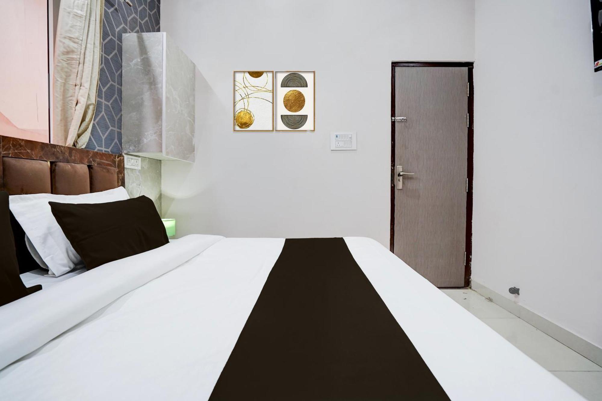 Hotel Super Townhouse Vasundra Nagar Formerly Joystel
