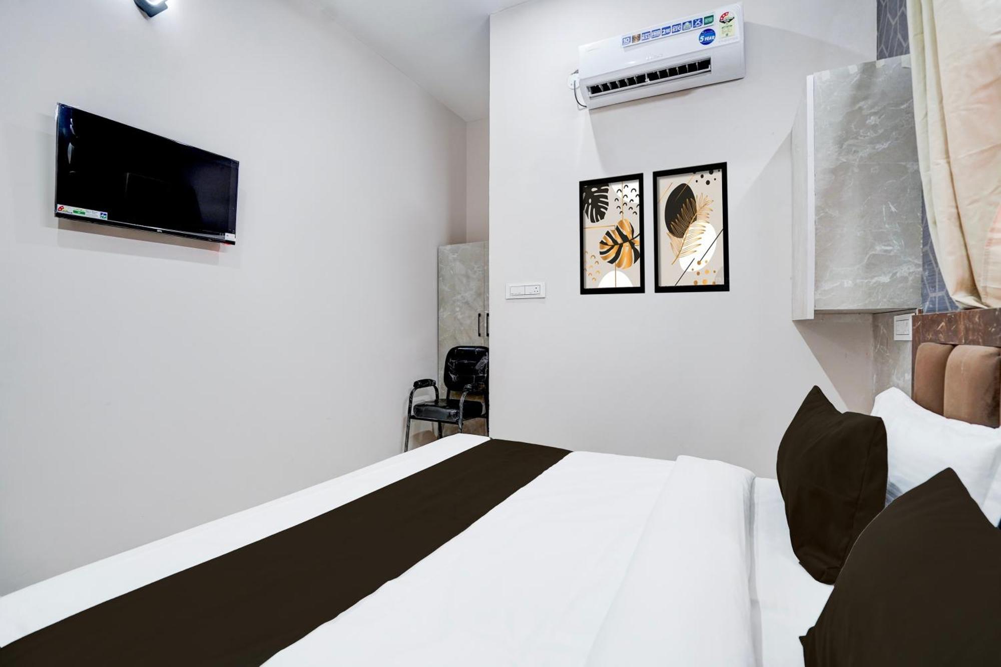 Super Townhouse Vasundra Nagar Formerly Joystel