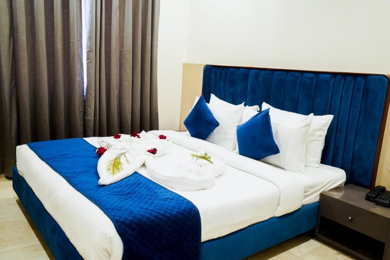 The Elites Hotel