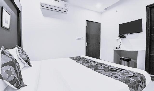Hotel Fabhotel Rushank Residency Jaipur