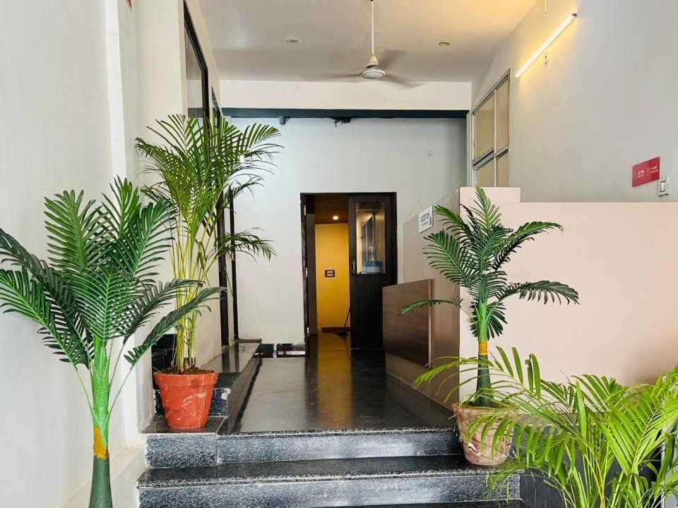 O Dahmi Kalan Near Manipal 3* Jaipur