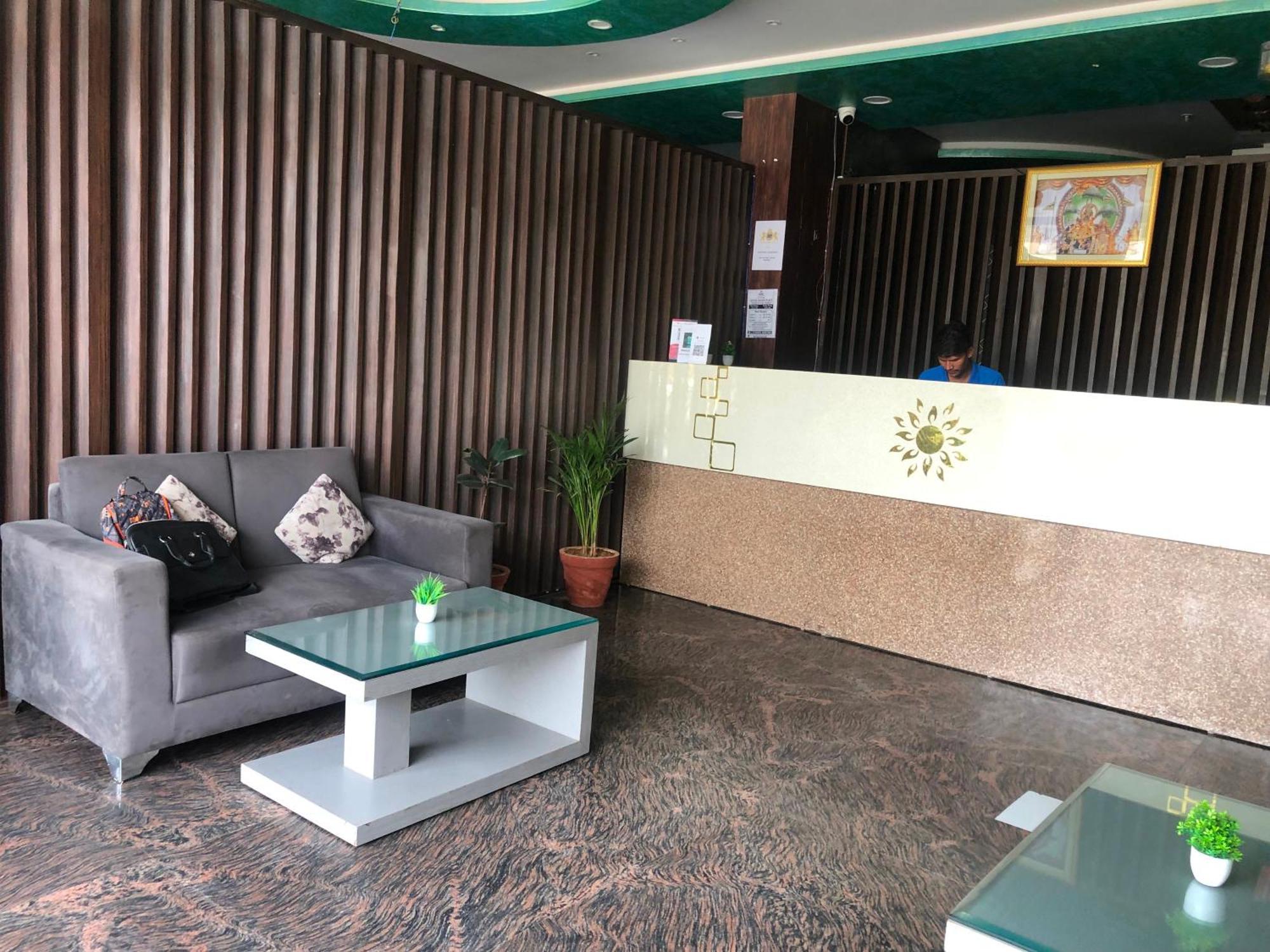 O Dahmi Kalan Near Manipal Hotel