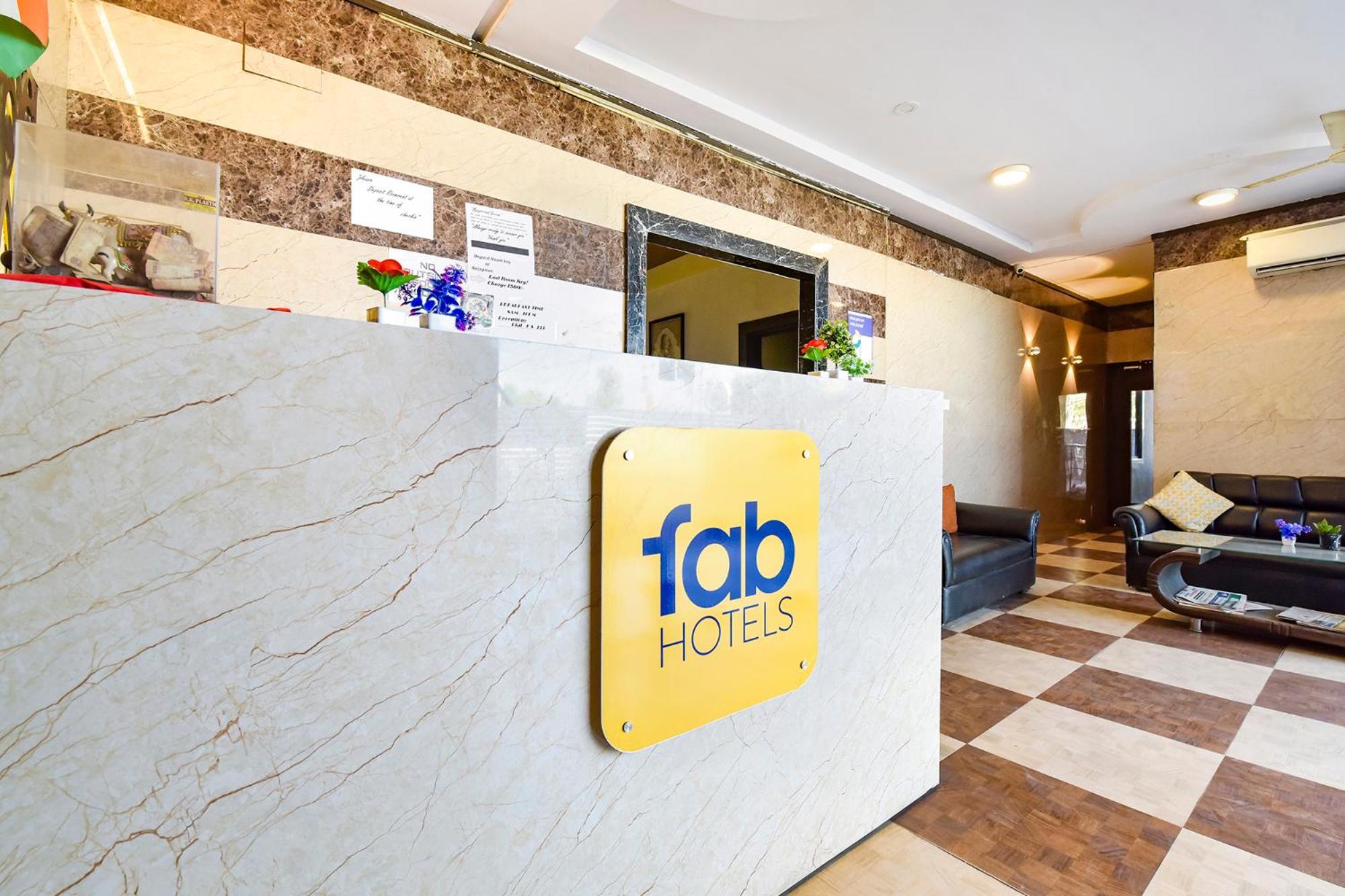 Fabhotel Dream Palace Hotel 3*