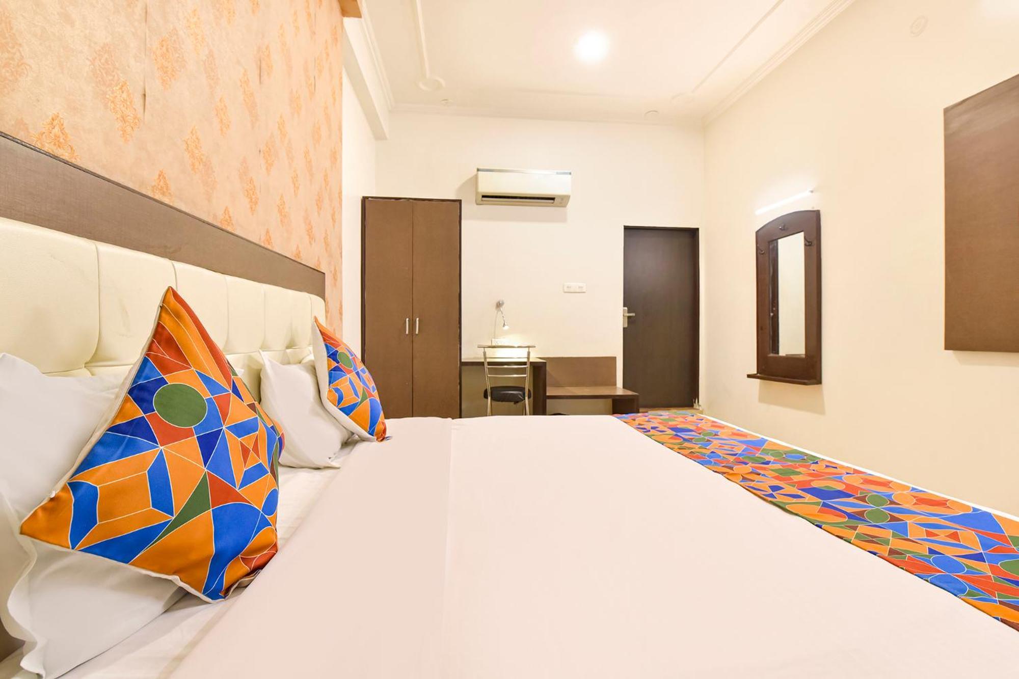 Hotel Fabhotel Dream Palace Jaipur