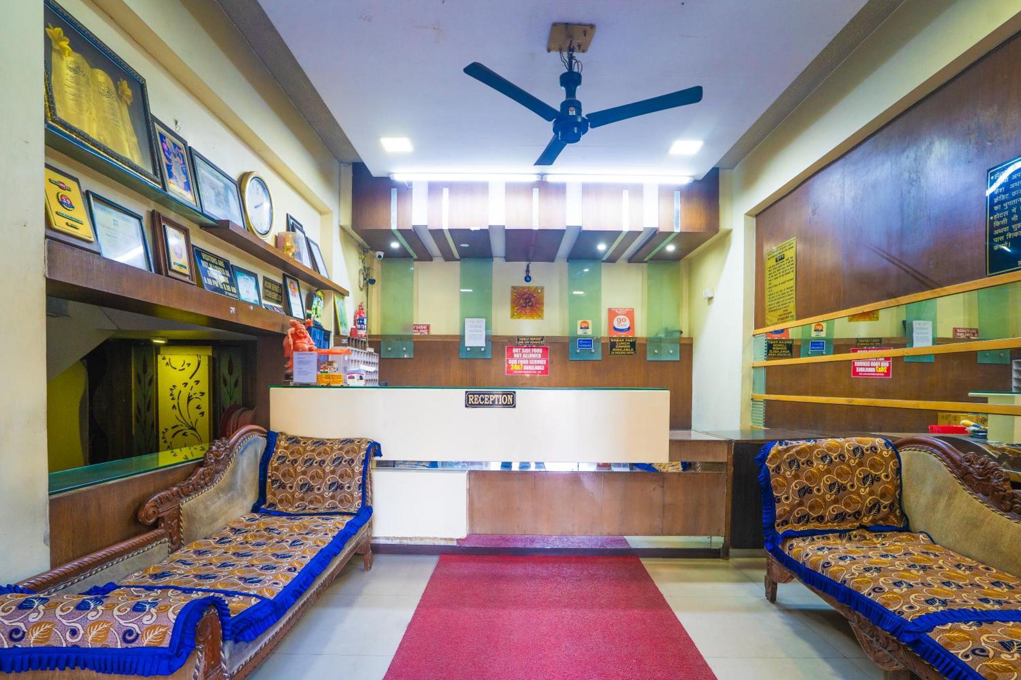 Mahadev Regency Hotel 2*