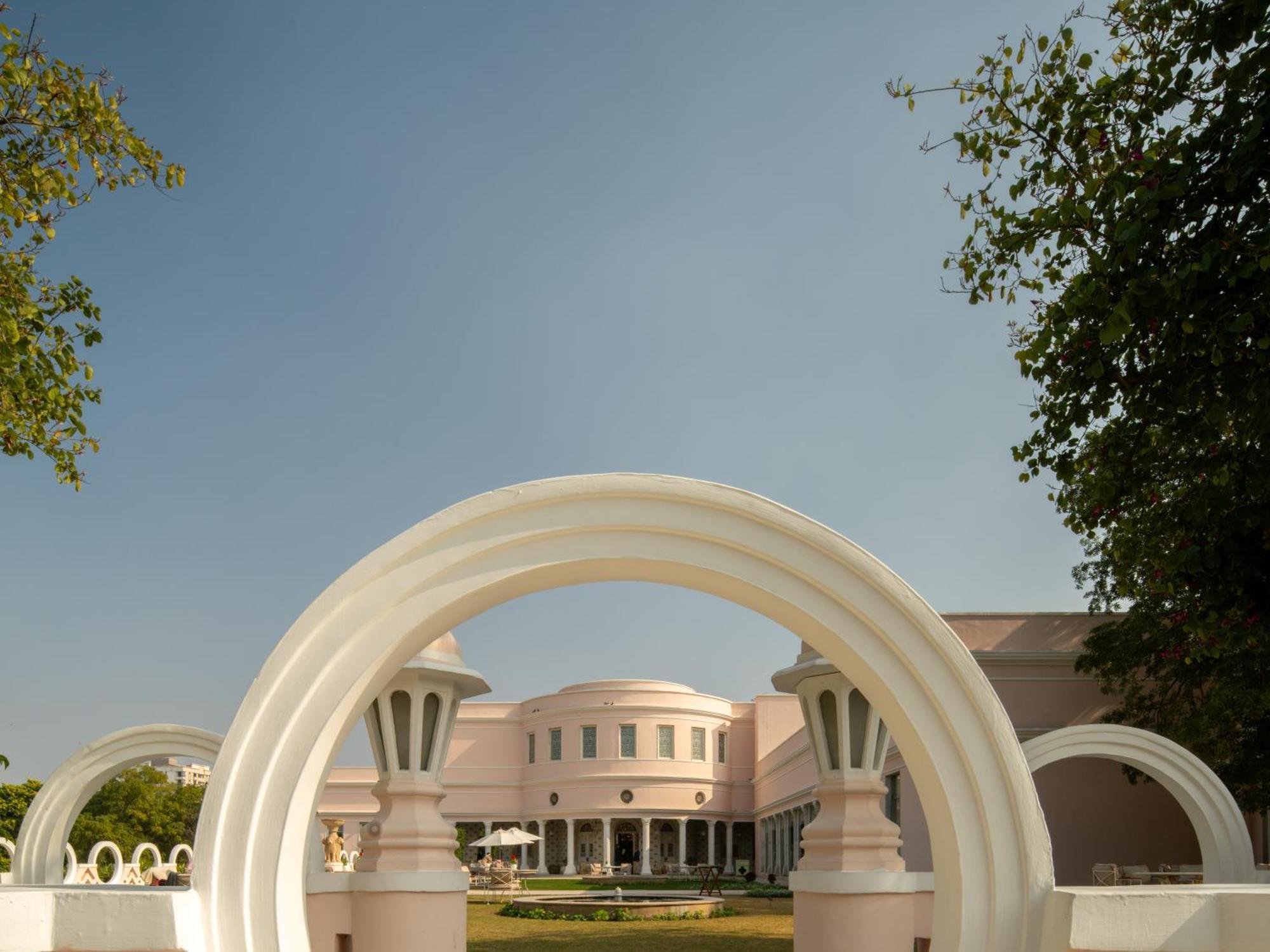 Hotel Rajmahal Palace Raas