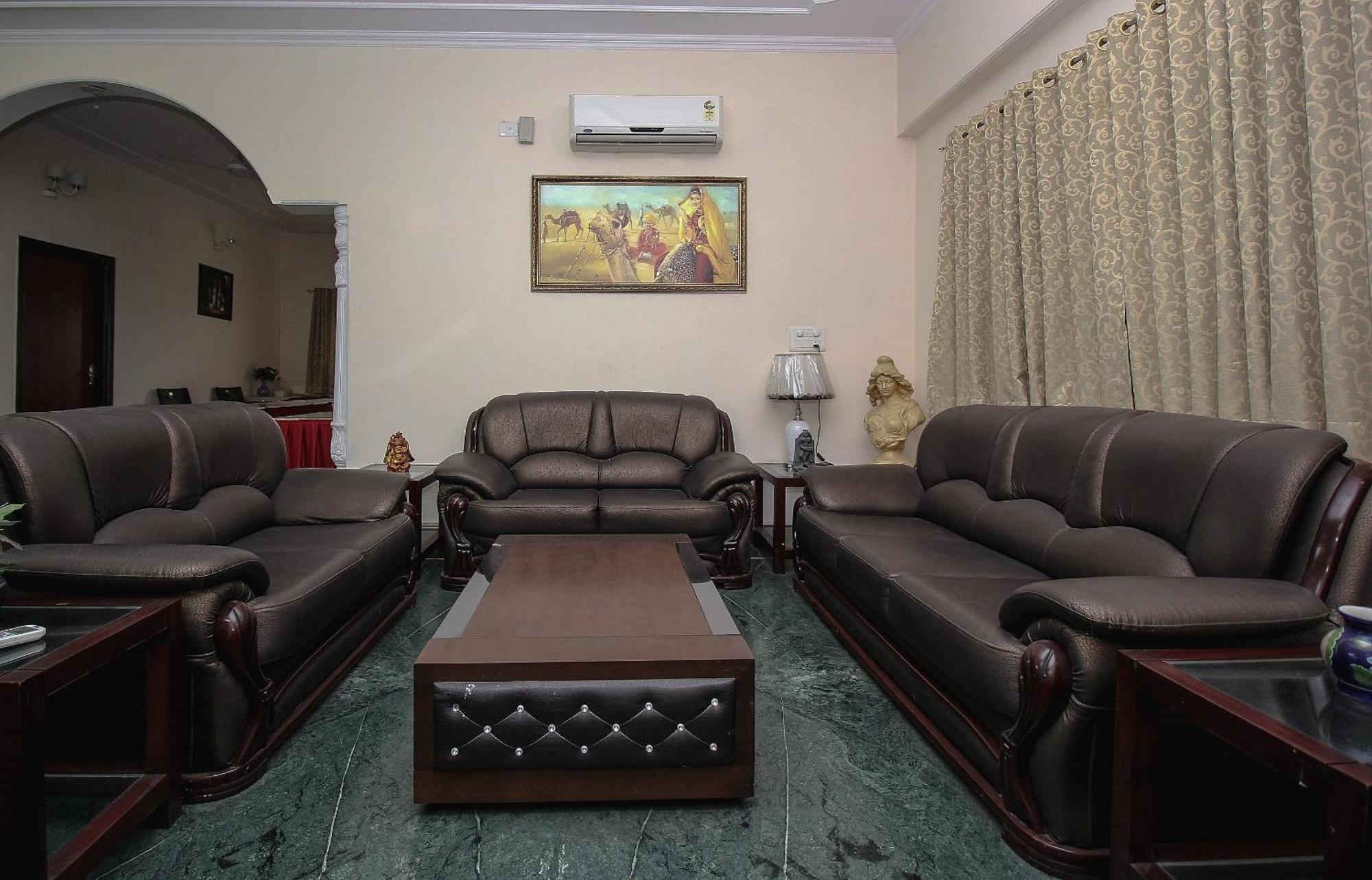 Super Hotel O Jaipur Stays Hotel 3*