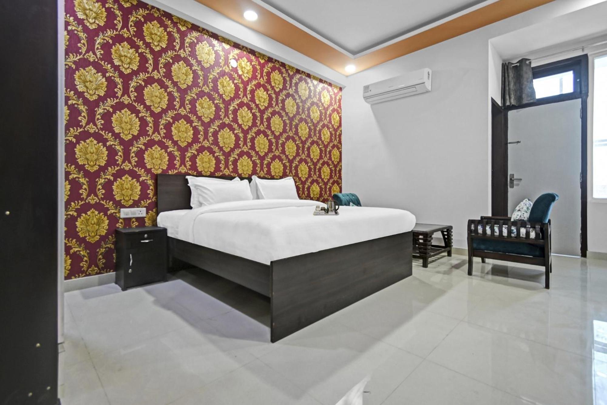Collection O High Strret Hotel Jaipur