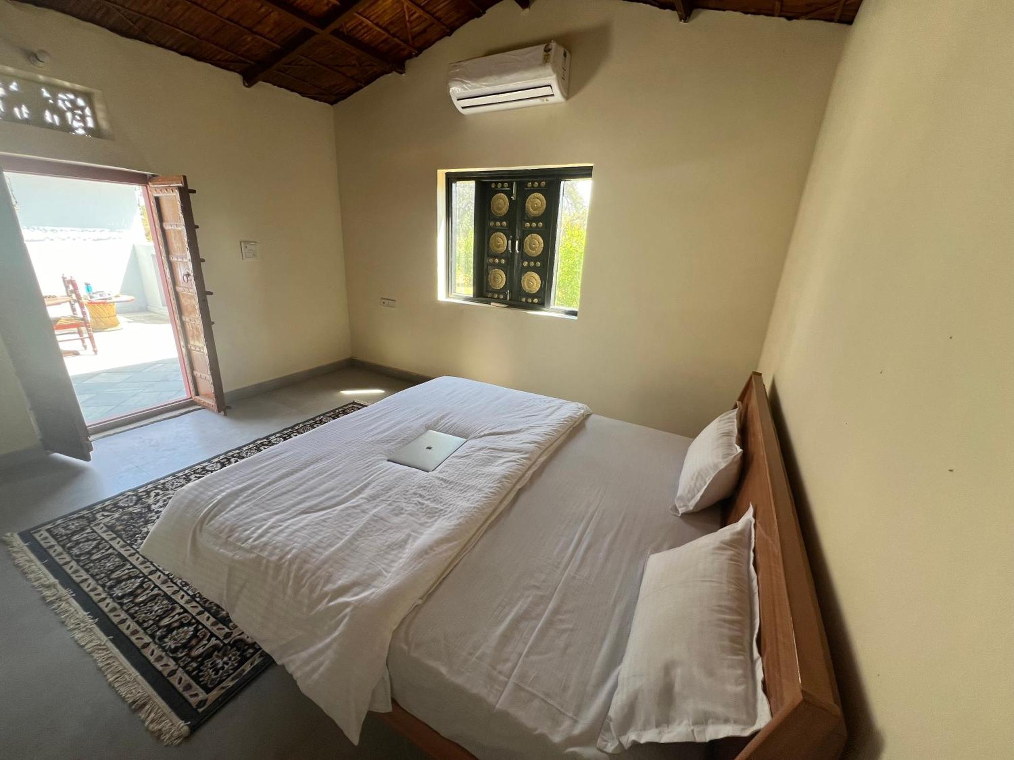 Eco Village *