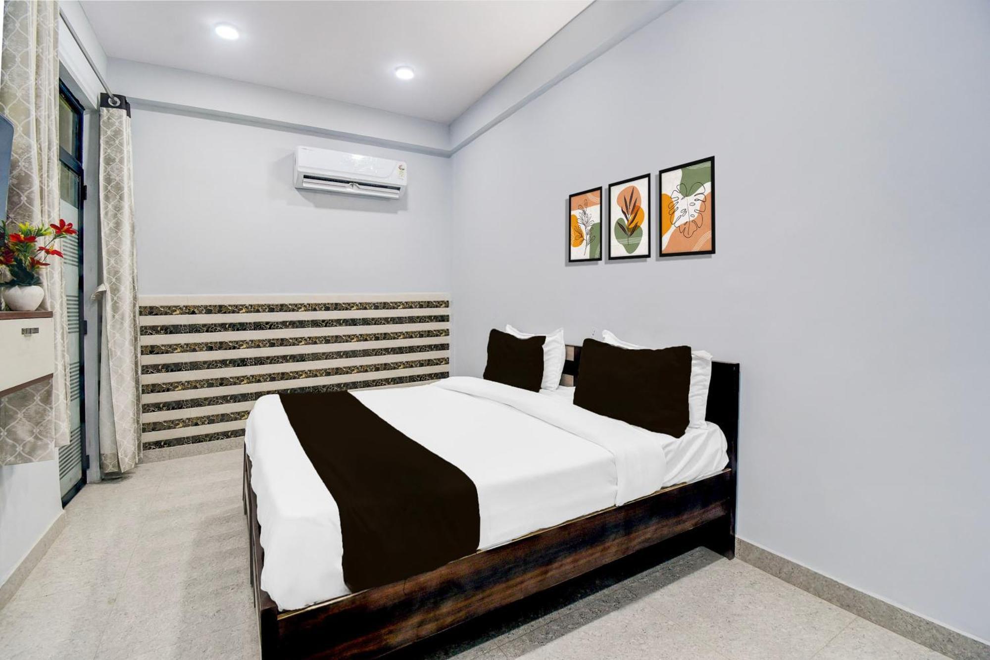 Collection O Pratapnagar Sector 16 Hotel Jaipur