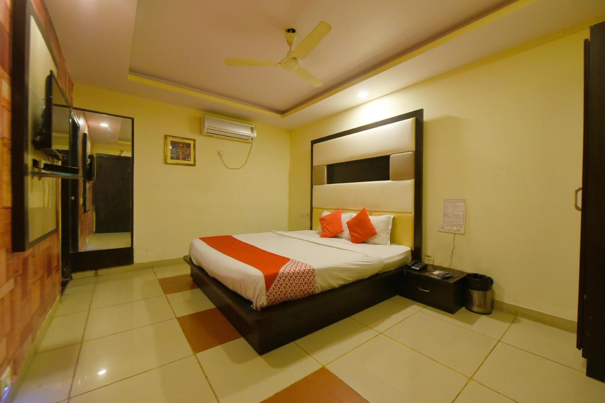 Hotel Collection O Tip Jaipur