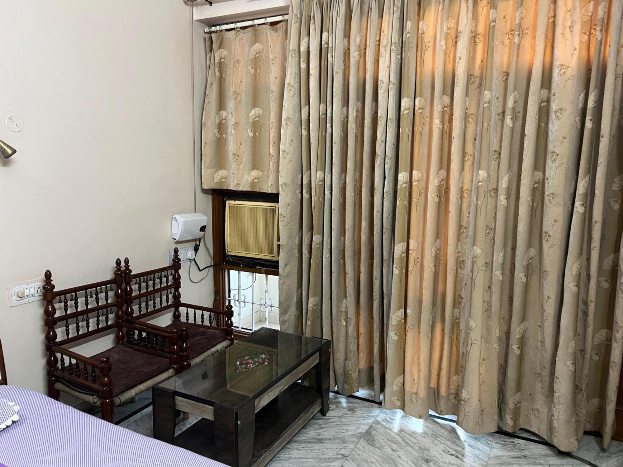 Homestay Luxurious In Gt Jaipur